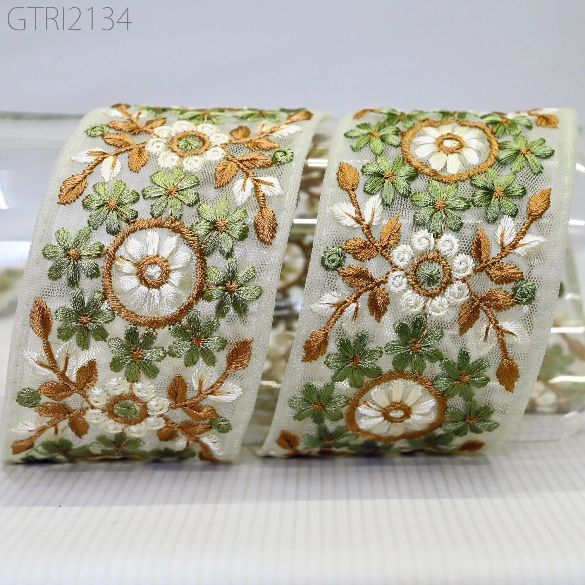 3 Yard Embroidery Fabric 6cm Trim Indian Doll Making Embellishments DIY Crafting Sewing Saree Sari Border Embroidered Ribbon Dresses Costume