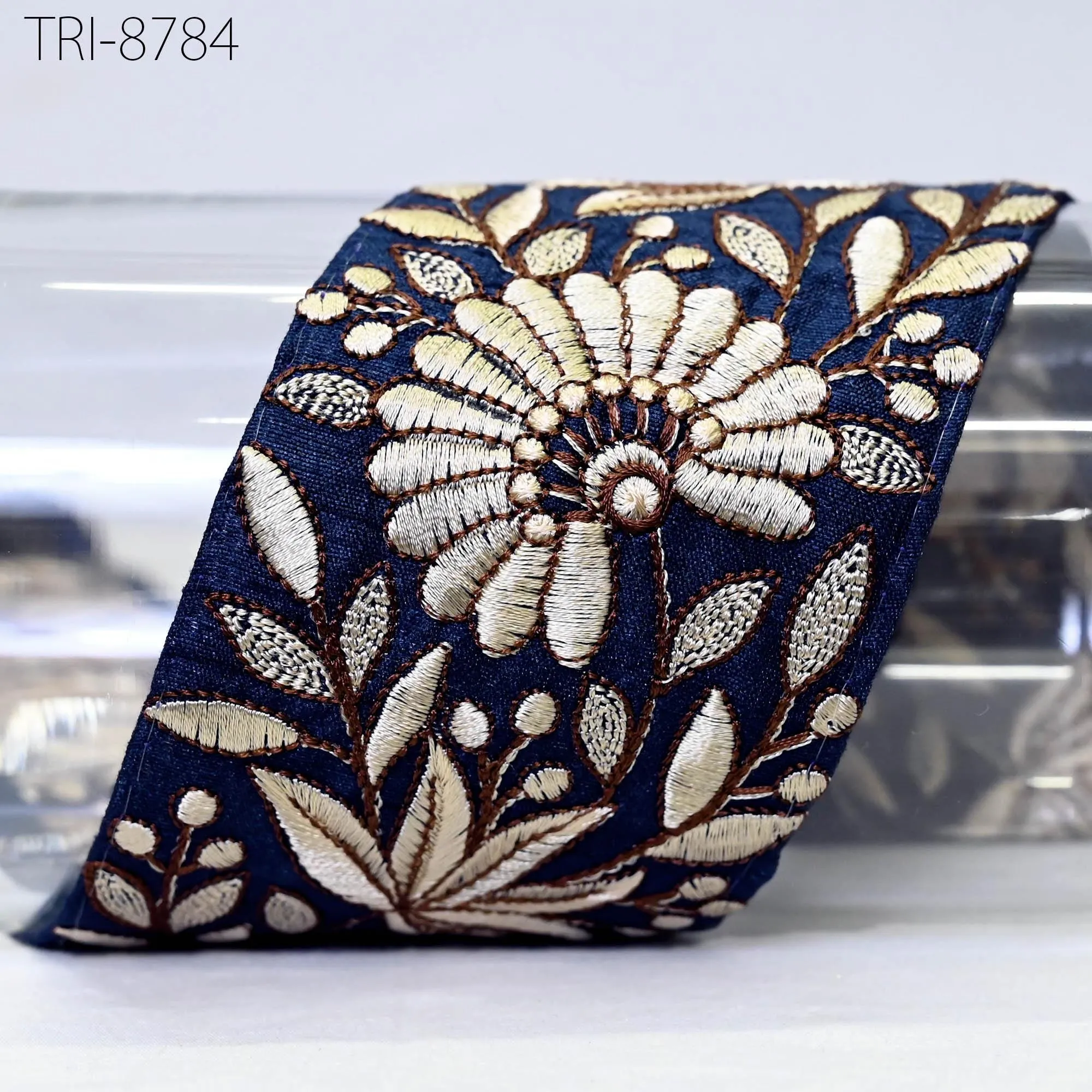 3 Yard Embroidery Fabric 75 mm Trims Embellishment Footwear Making Embroidered Ribbon Crafting Indian Border Christmas Home Decor Laces