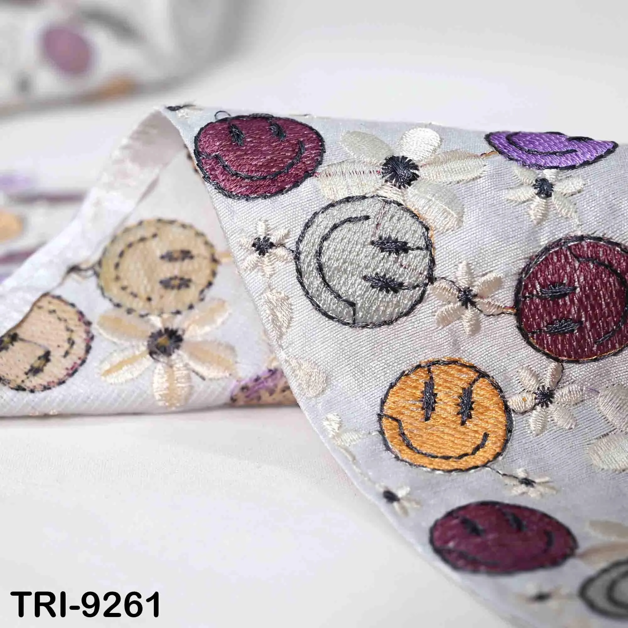 3 Yard White Embroidery Ribbon 16cm Trims Embellishment Embroidered Saree Border Costumes DIY Crafting Sewing Beach Bag Tote Holidays Decor