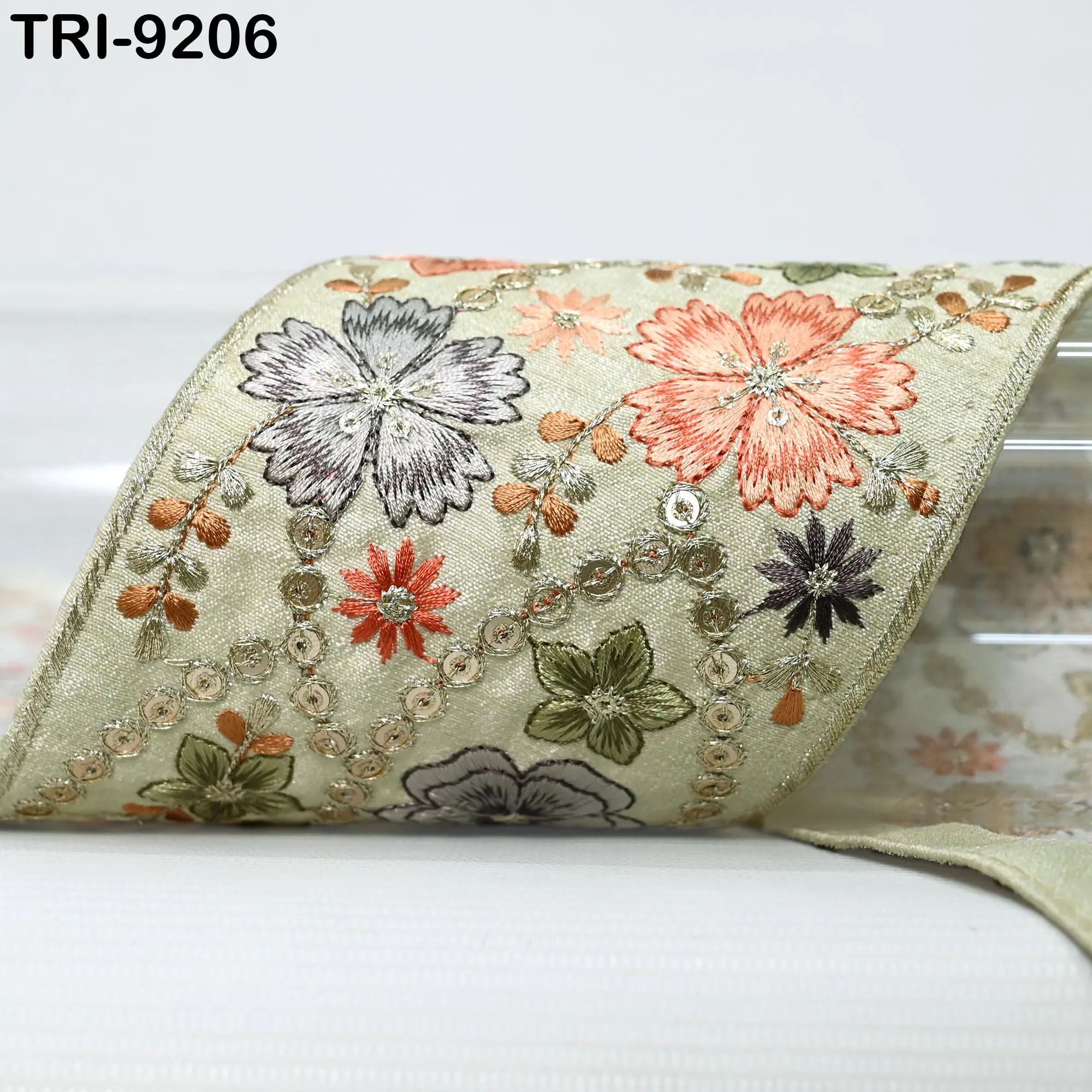 9 Yard Beige Embroidered Fabric Trim 10cm Saree Border DIY Crafting Sari Ribbon Sewing Bags Home Décor Embellishment Bridal Dress Trimmings