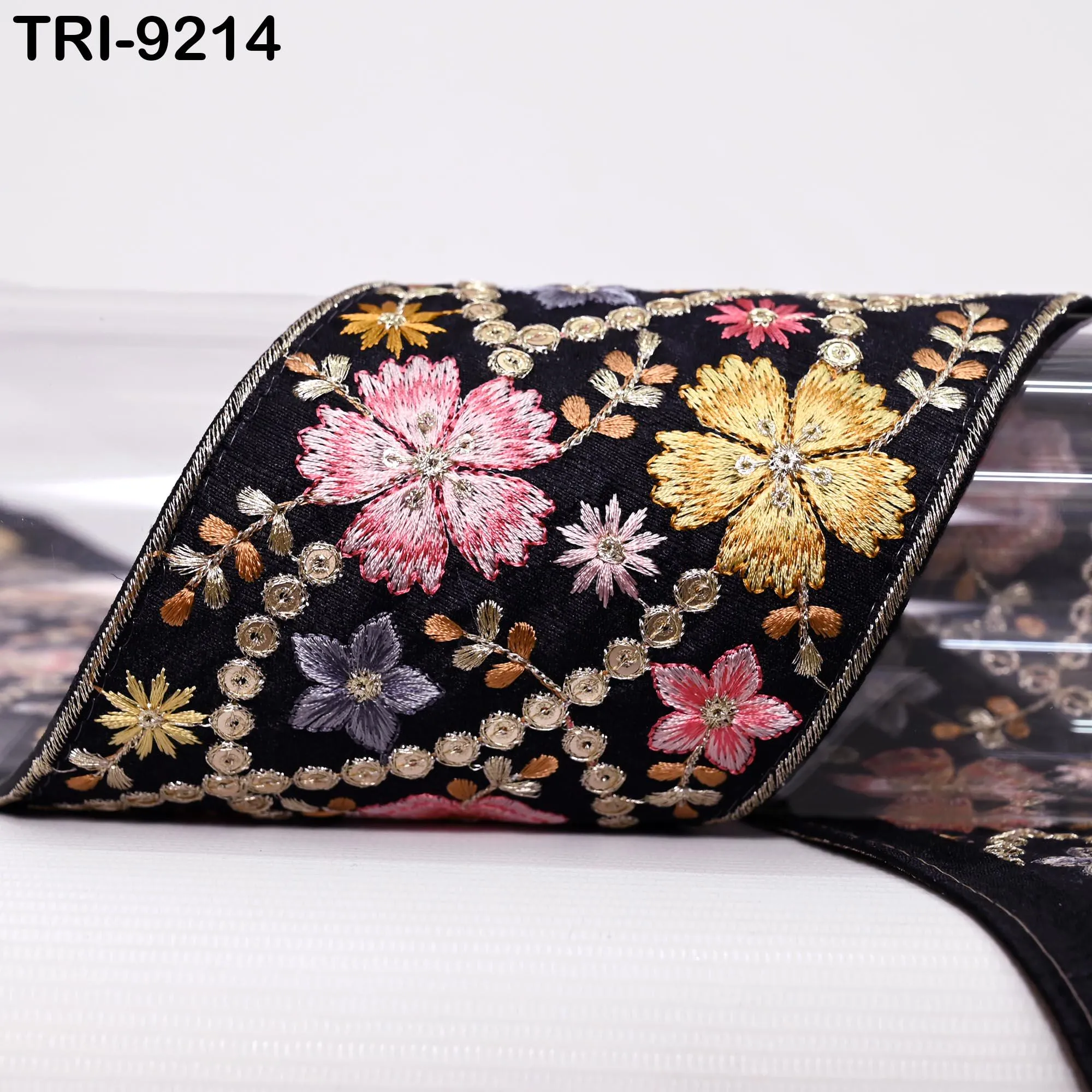 9 Yard Pink Embroidered Fabric Trim 10cm Saree Border DIY Crafting Sari Ribbon Sewing Bags Home Décor Embellishment Bridal Dress Trimmings
