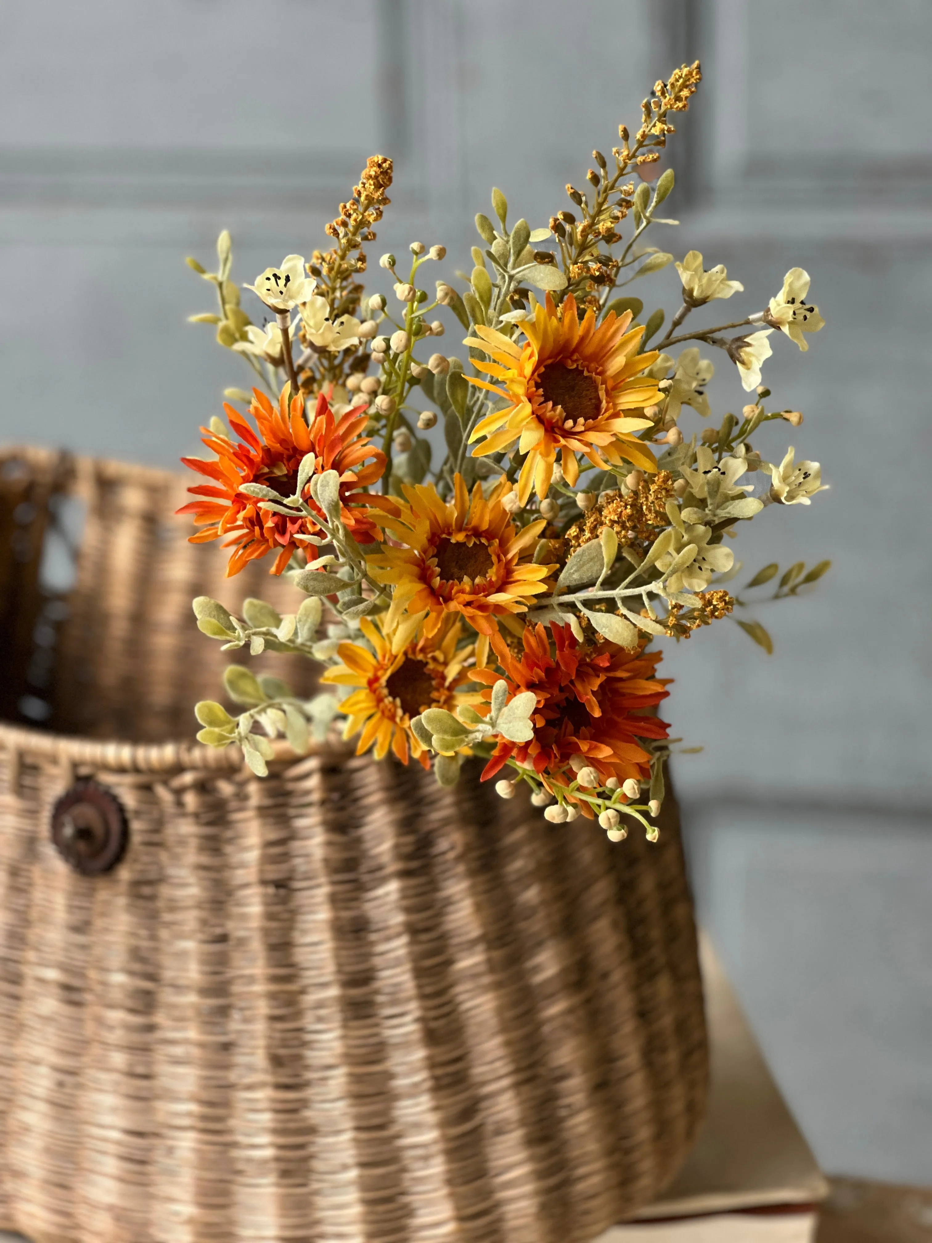 Autumn Embrace Bundle | 14" | NOT CURRENTLY IN STOCK-New For Holiday 2025!