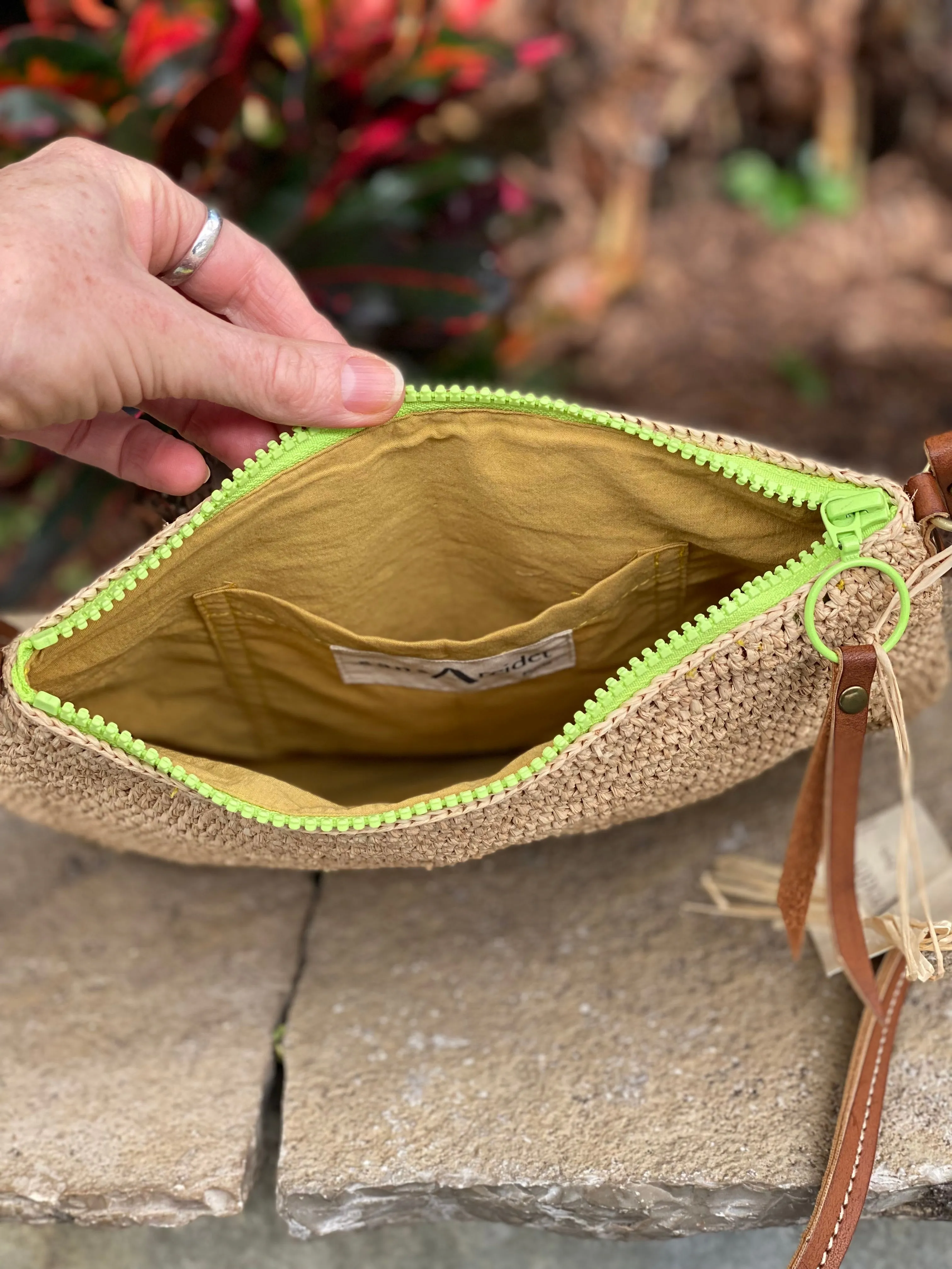 BALAGAN BAG MEDIUM - NATURAL / LIME