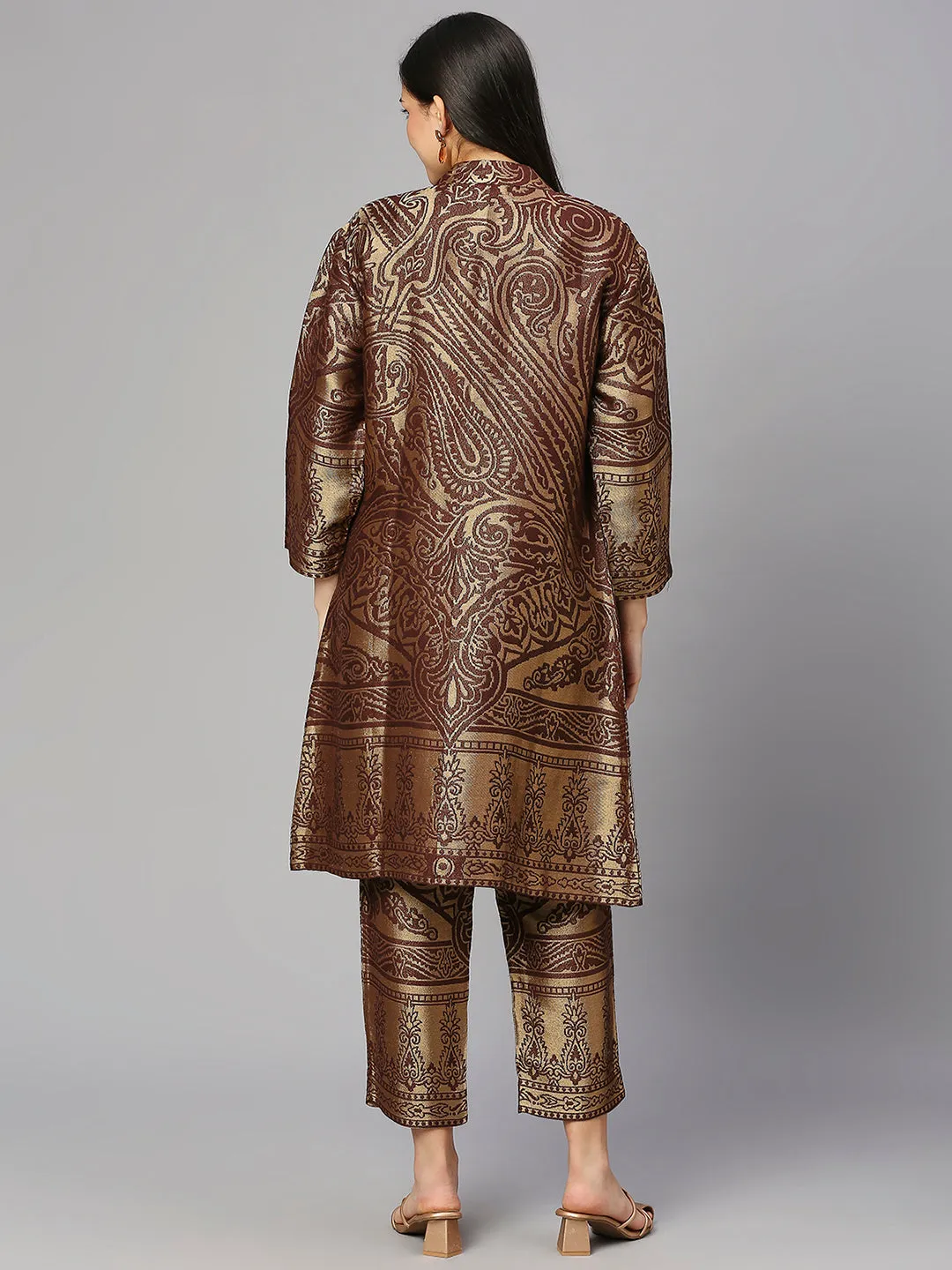 Brocade Brown Enlarged Paisley Design kimono