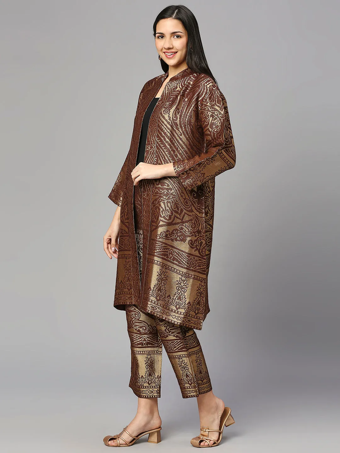 Brocade Brown Enlarged Paisley Design kimono