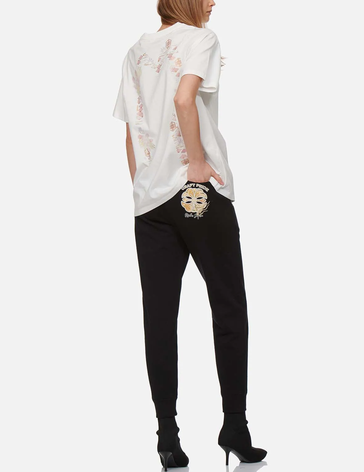 Brocade Kamon Appliqué Sweatpants