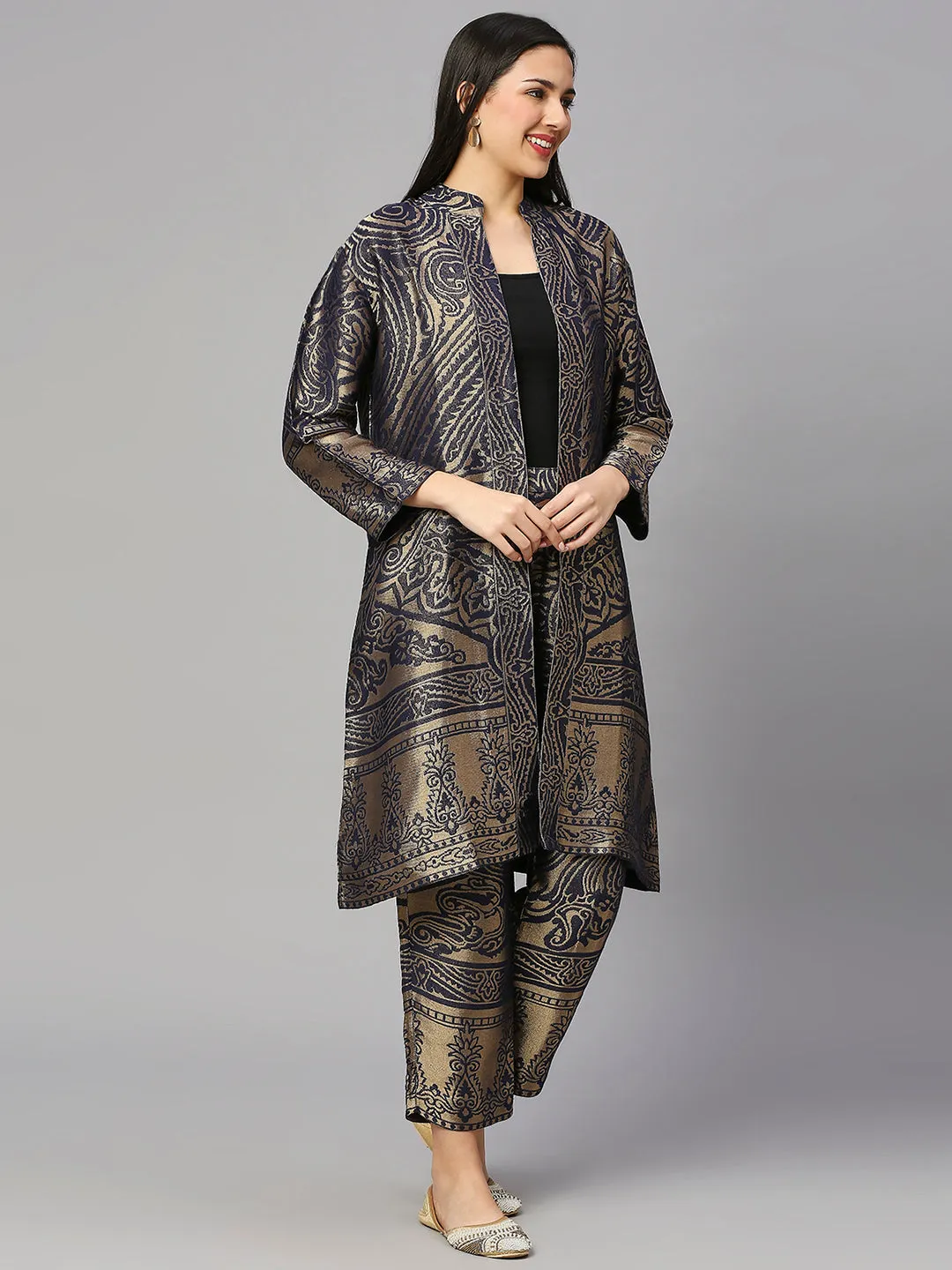 Brocade Navy Enlarged Paisley Design kimono