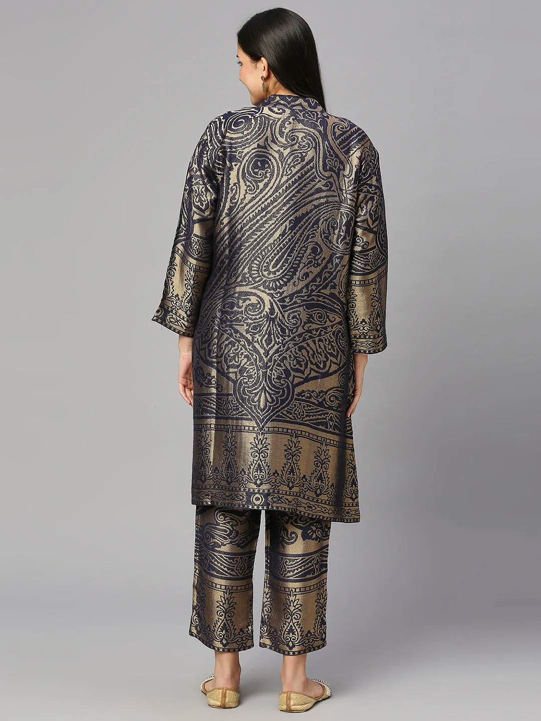 Brocade Navy Enlarged Paisley Design kimono