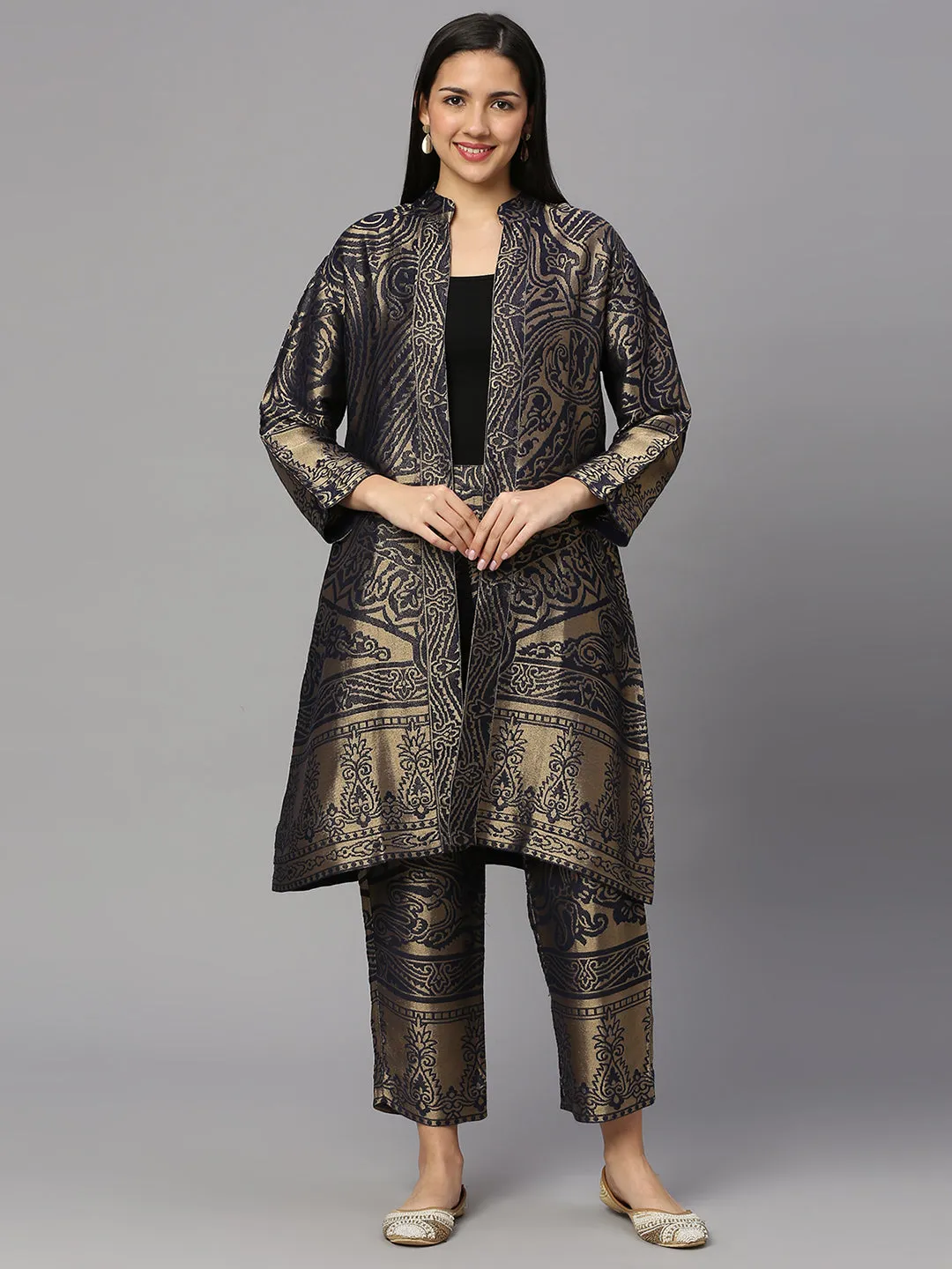 Brocade Navy Enlarged Paisley Design kimono