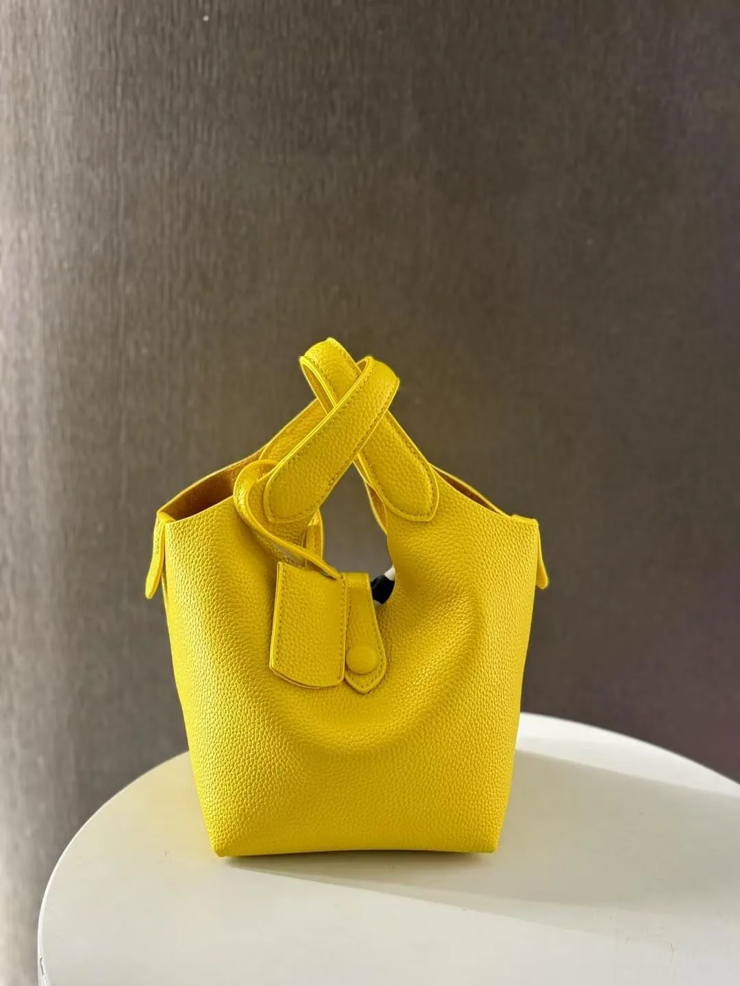 Bucket Bags for Women Designer Handbag Vegan Leather Mini Tote Bag Top Handle Crossbody Purse