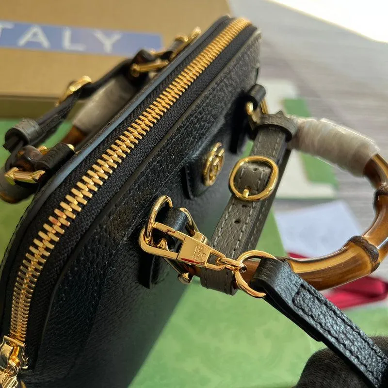 Charm - GG Bags - 965