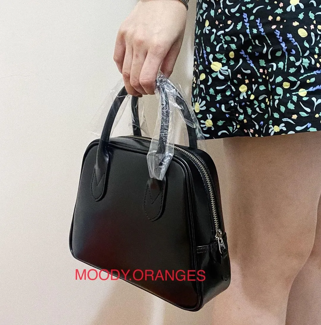 COMME des GARÇONS Aoyama Size 2