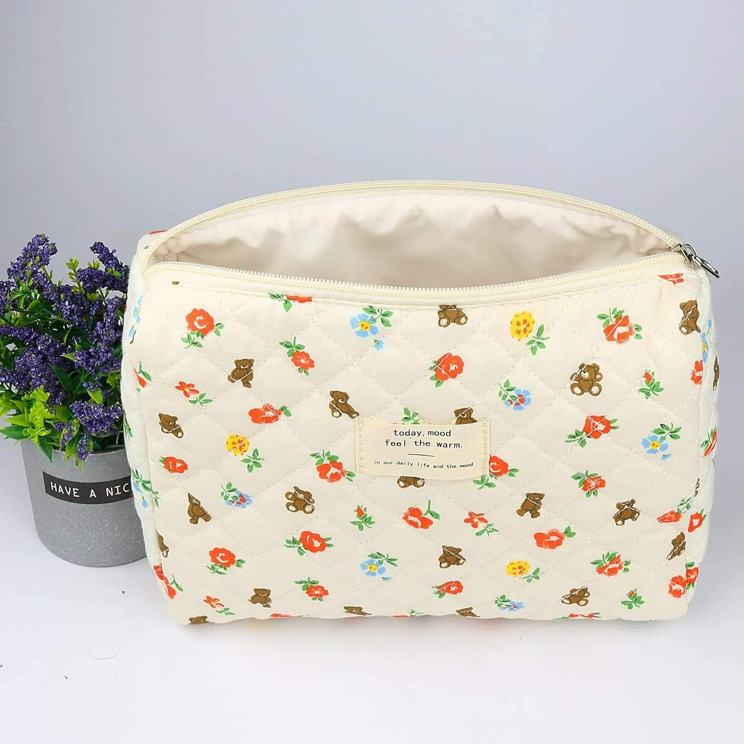 Cosmetic Bags for Women, Cute Floral Makeup Bag, Organizer Storage Make Up Bag, Travel Toiletry Bags, Handbags Purses (Bear/Mid)