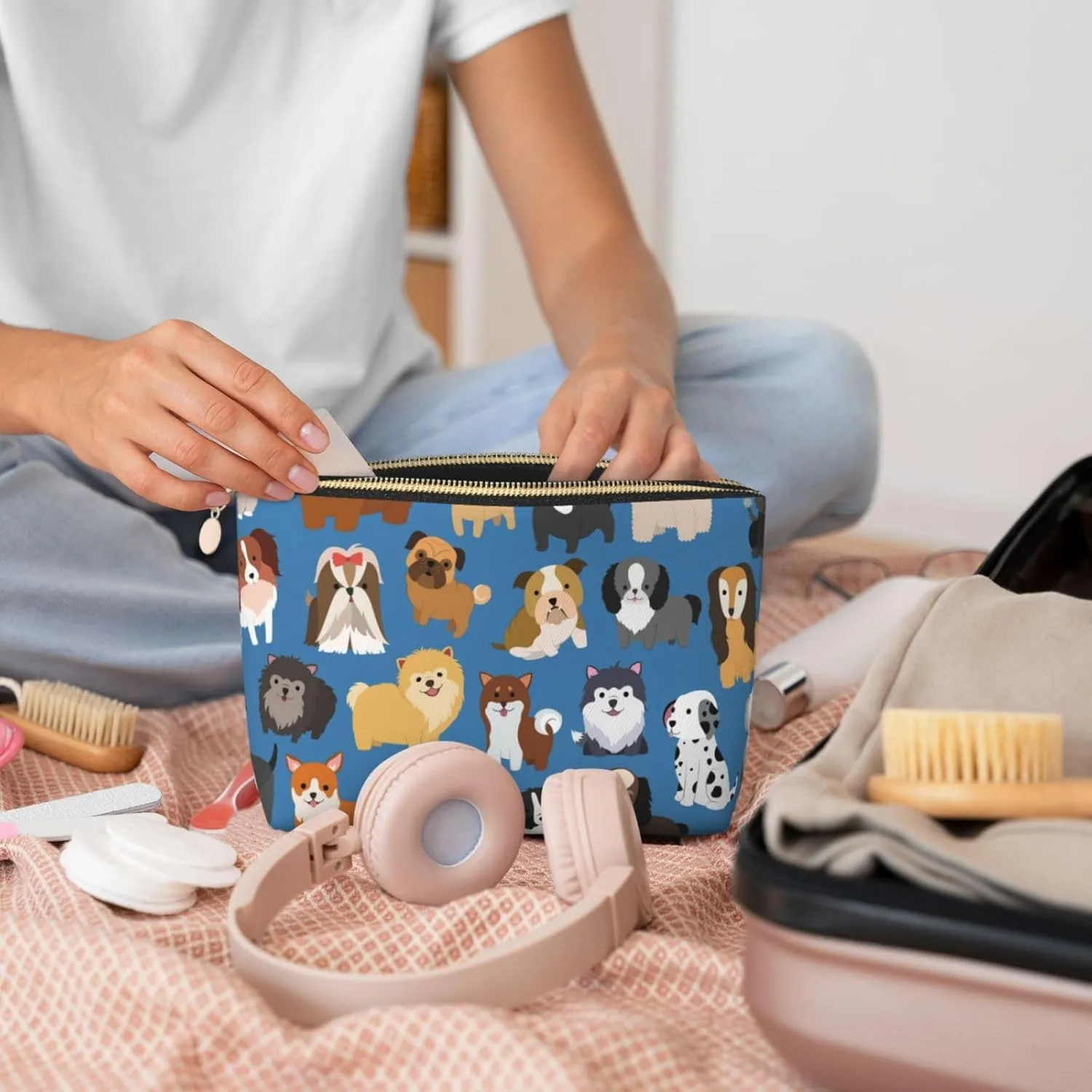 Cute Animal Dog Cosmetic Bag Travel Makeup Bag Organizer Toiletry Bag with Zipper Storage Pouch Coin Purse Brushes for Women Girls Gifts