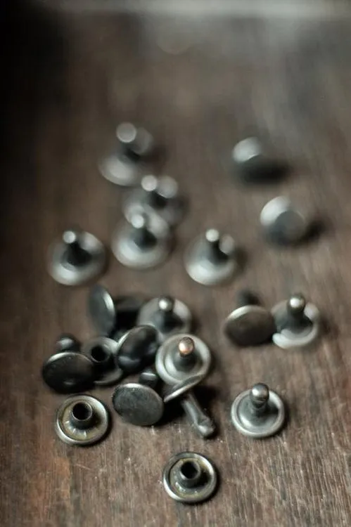 Double Headed Rivets - pack of 20. Antique Bronze.  9mm
