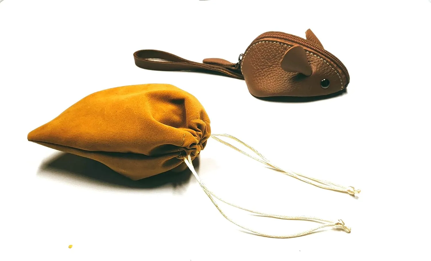 Genuine Leather Mouse Coin Purse Wallet, Womens Change Purse with Zipper, Cute Soft Leather Coin Pouch Mini Size - Christmas gift (Brown)