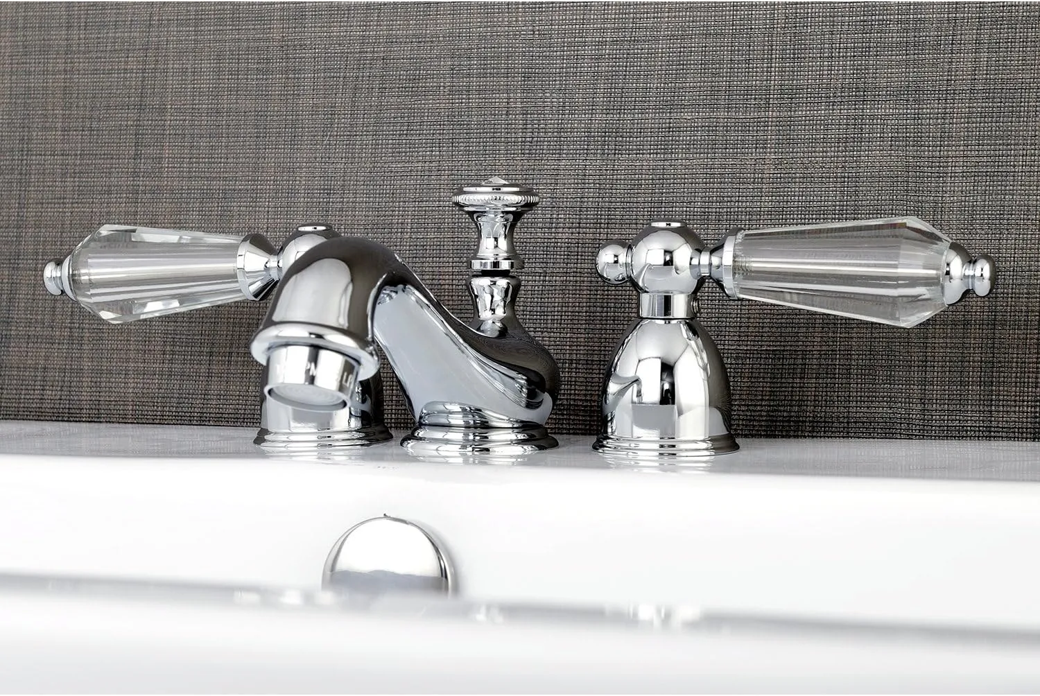 Kingston Brass KS3951WLL Wilshire Mini-Widespread Bathroom Faucet, 4-1/2" in Spout Reach, Polished Chrome