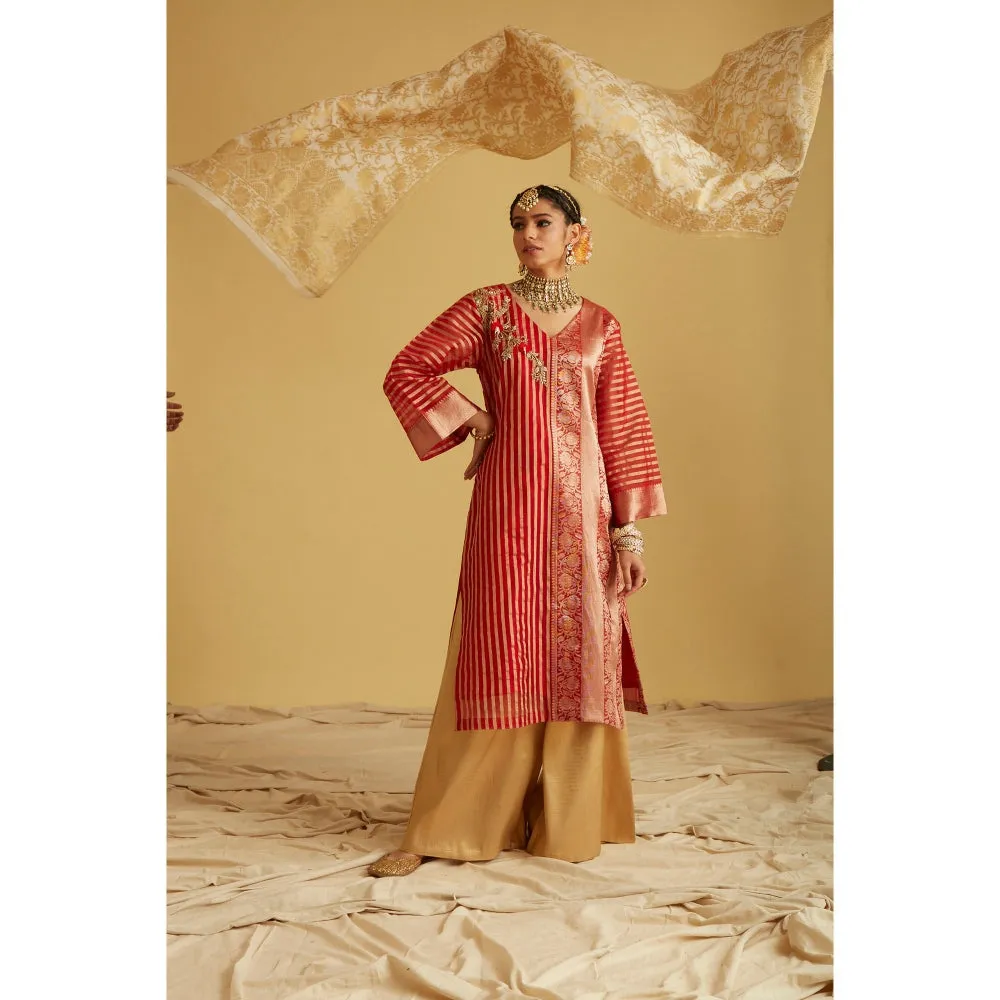 Lahario Surkh Kurta Set Red (Set Of 3)