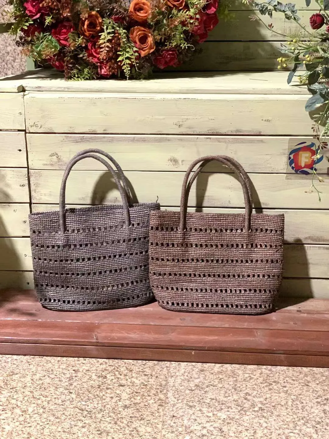 Laza Women Tote Bag Hollow-out Design
