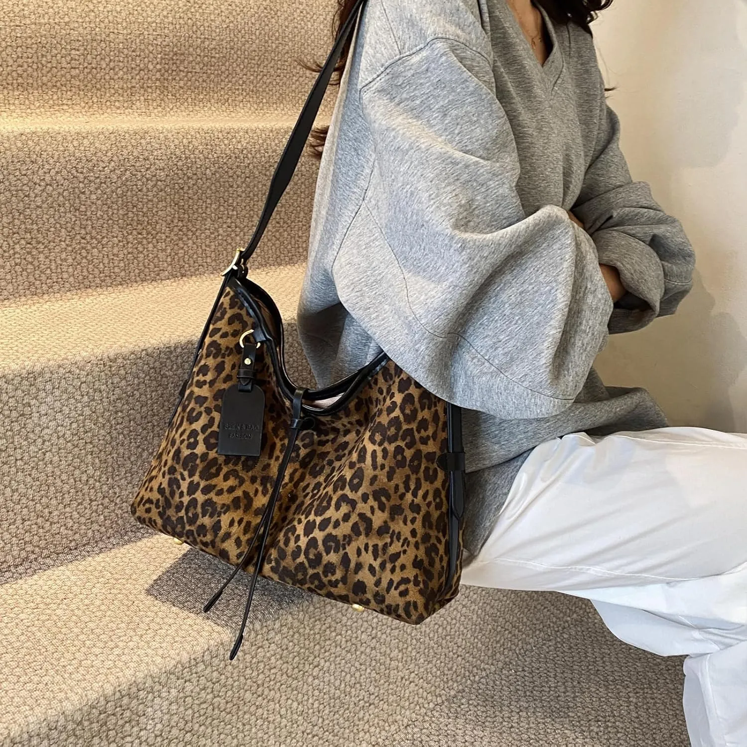 Leopard Tote Bag for Women - Cheetah Print Shoulder Purse Large Crossbody Bag Retro Handbag with Adjustable Strap