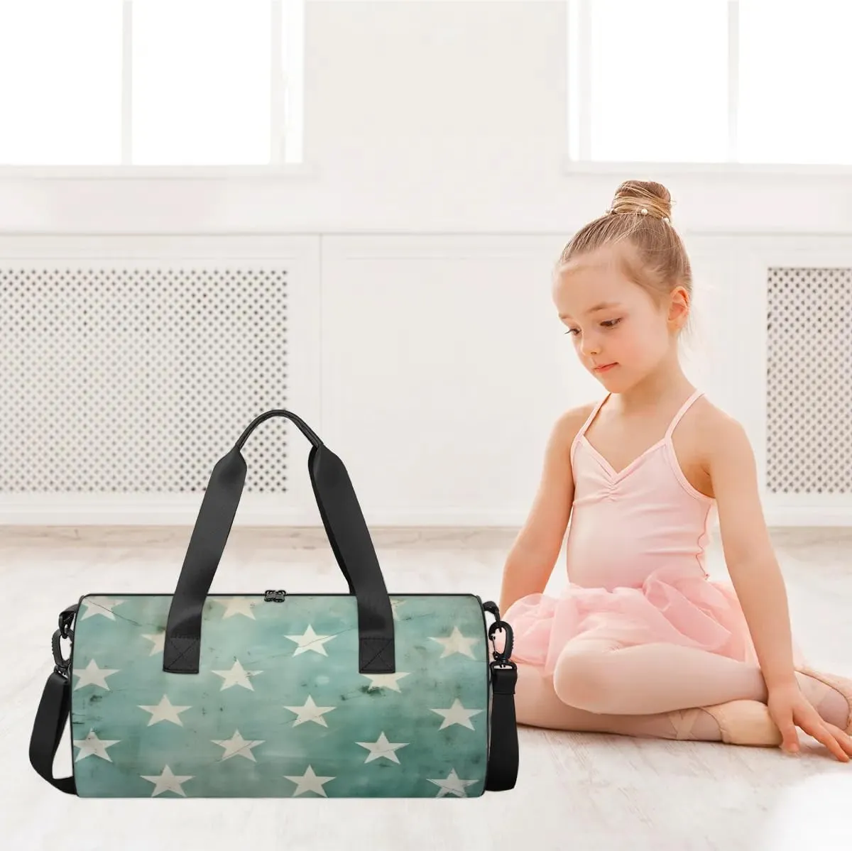 Lightweight Travel Duffle Bag Retro Stars Print Gym Bag for Women Men Stylish Small Duffle Bag for Fitness Yoga Travel Overnight Sport