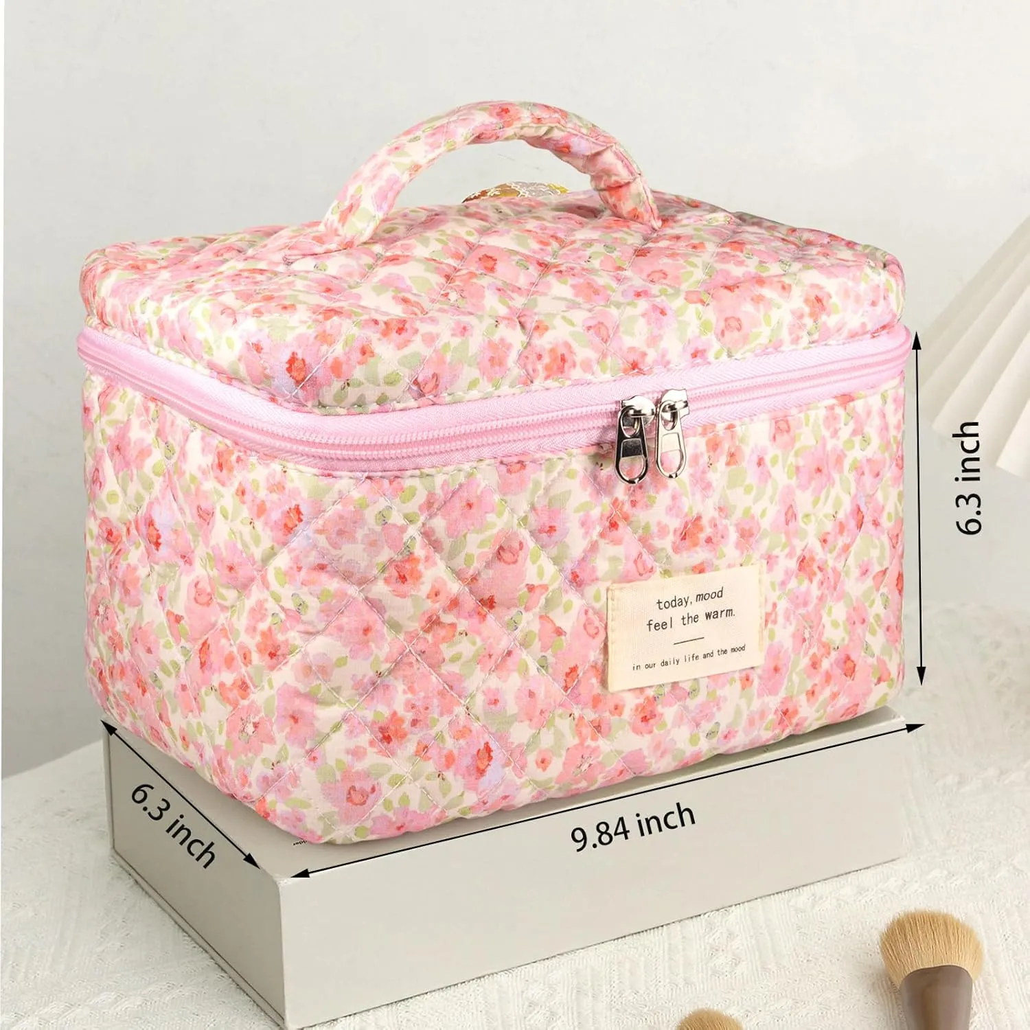 Makeup Bag, Large Quilted Makeup Bag, Cute Cosmetic Bags for Women Girls, Floral Aesthetic Travel Toiletry Bag