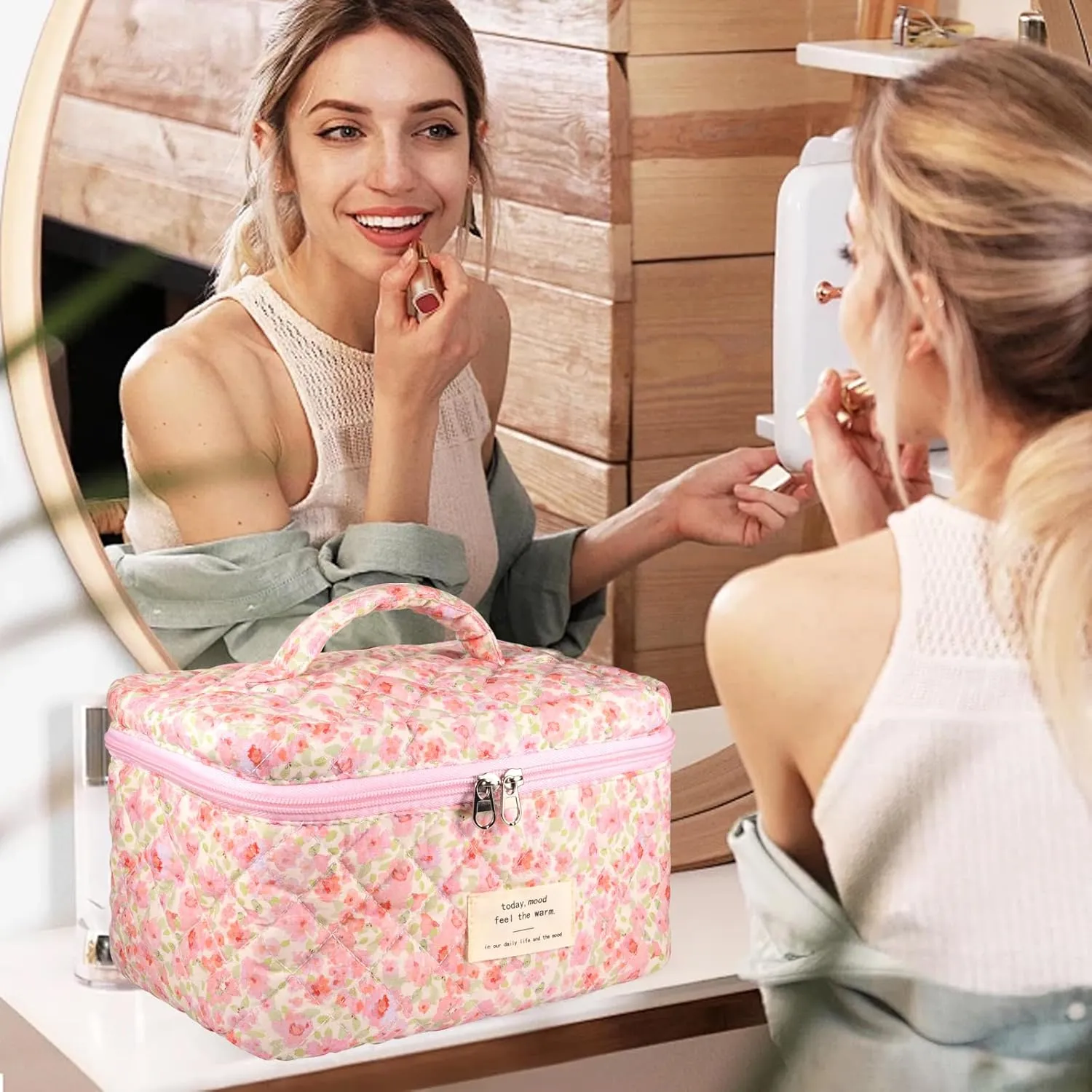 Makeup Bag, Large Quilted Makeup Bag, Cute Cosmetic Bags for Women Girls, Floral Aesthetic Travel Toiletry Bag