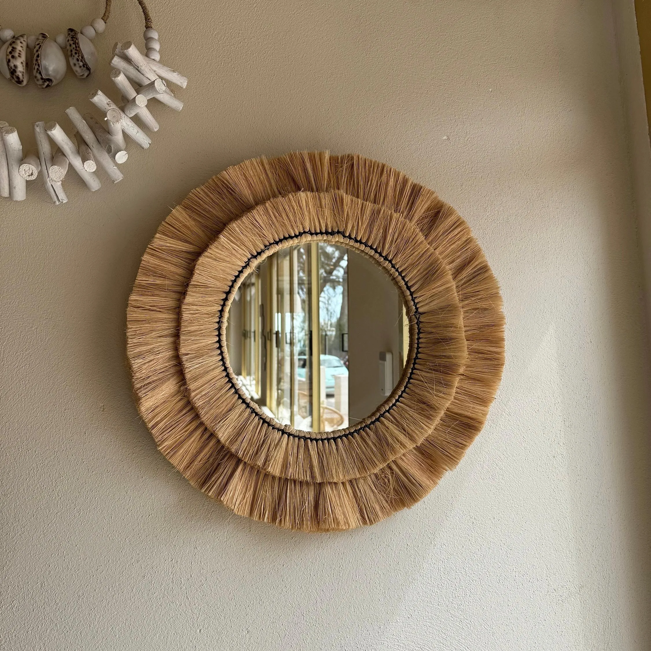 Maxlume ~ Handmade Round Wall Glass Mirror double contour cane raffia for an ultra trendy decoration | made by hand | 22 Inch