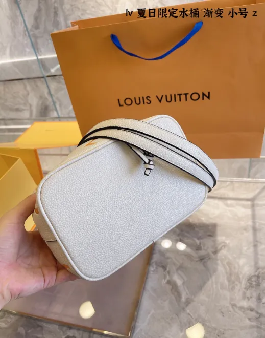Mini Bucket Bags