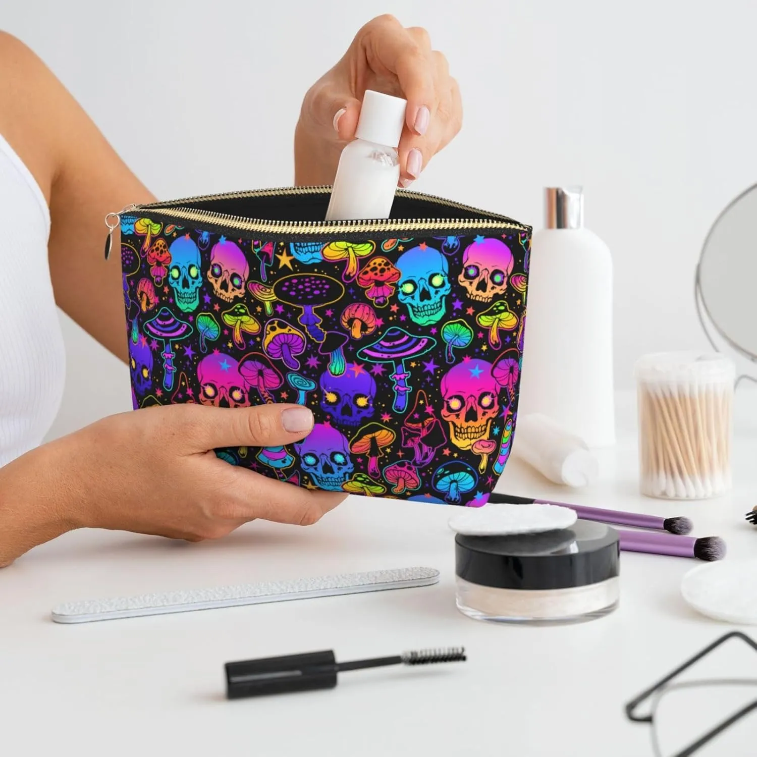 Mushrooms Skulls Small Makeup Bag for Women - Leather Travel Cosmetic Bag Make Up Pouch Mini Travel Zipper Pouch - Makeup Organizer Bag