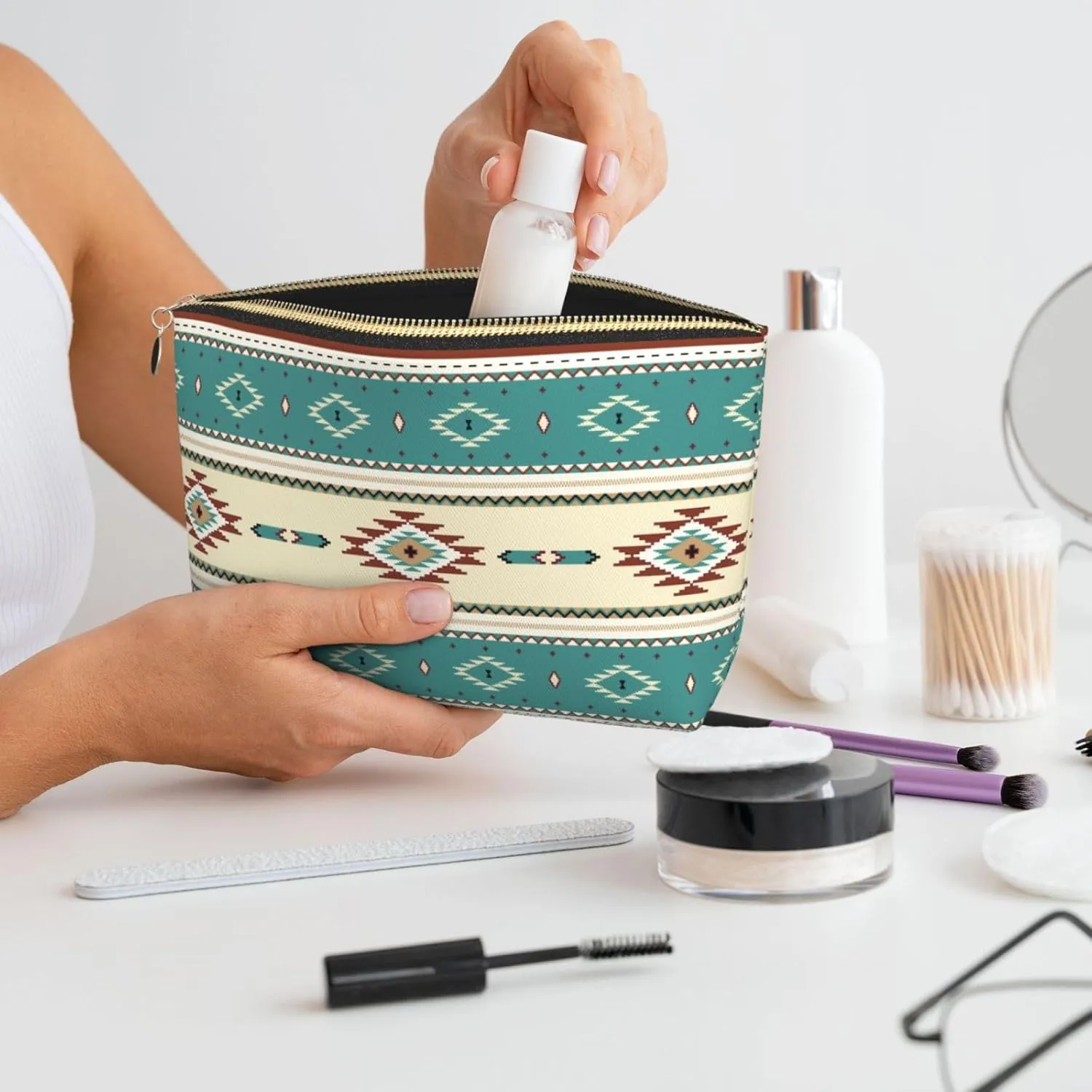 Native Indian Western Tribal Small Makeup Bag for Women - Leather Travel Cosmetic Bag Make Up Pouch Mini Travel Zipper Pouch - Makeup Organizer Bag