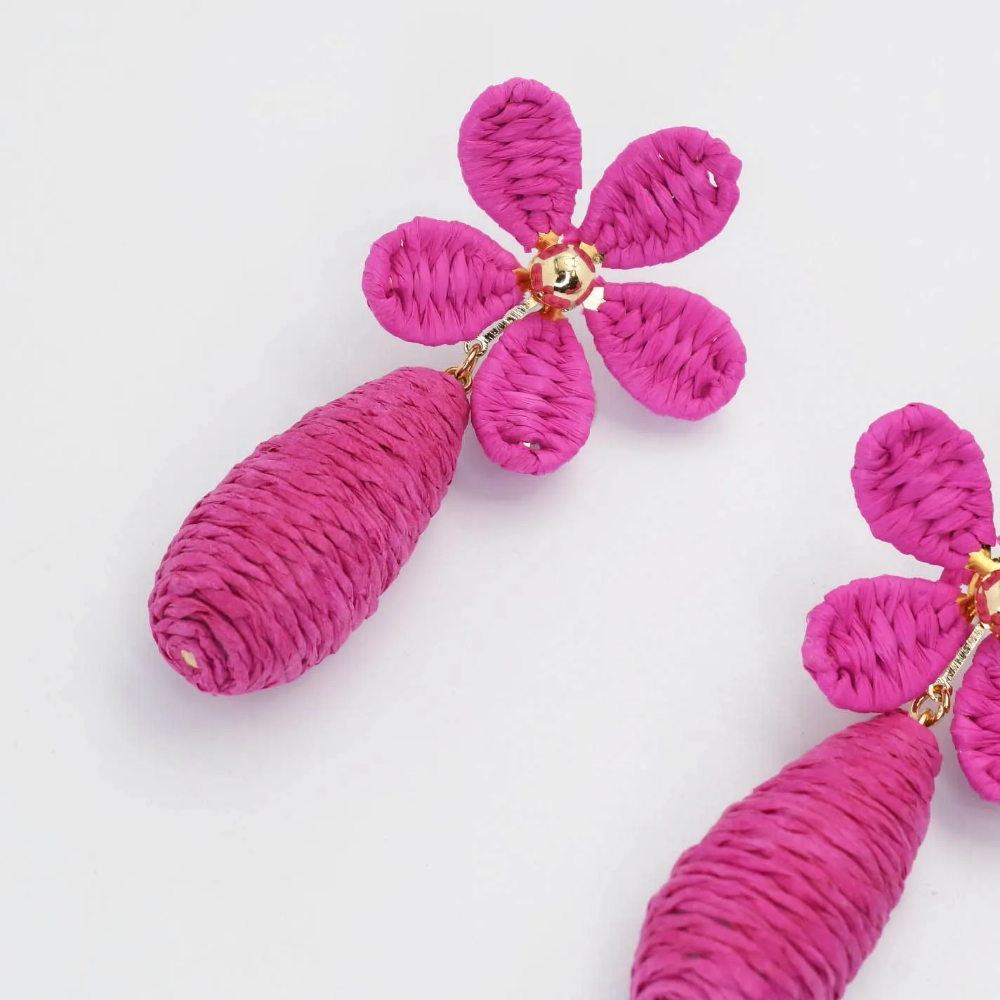 Pink Raffia Flower