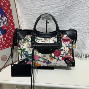 Preloved Balenciaga x Gucci Floral Print Shoulder Bag in Black Canvas