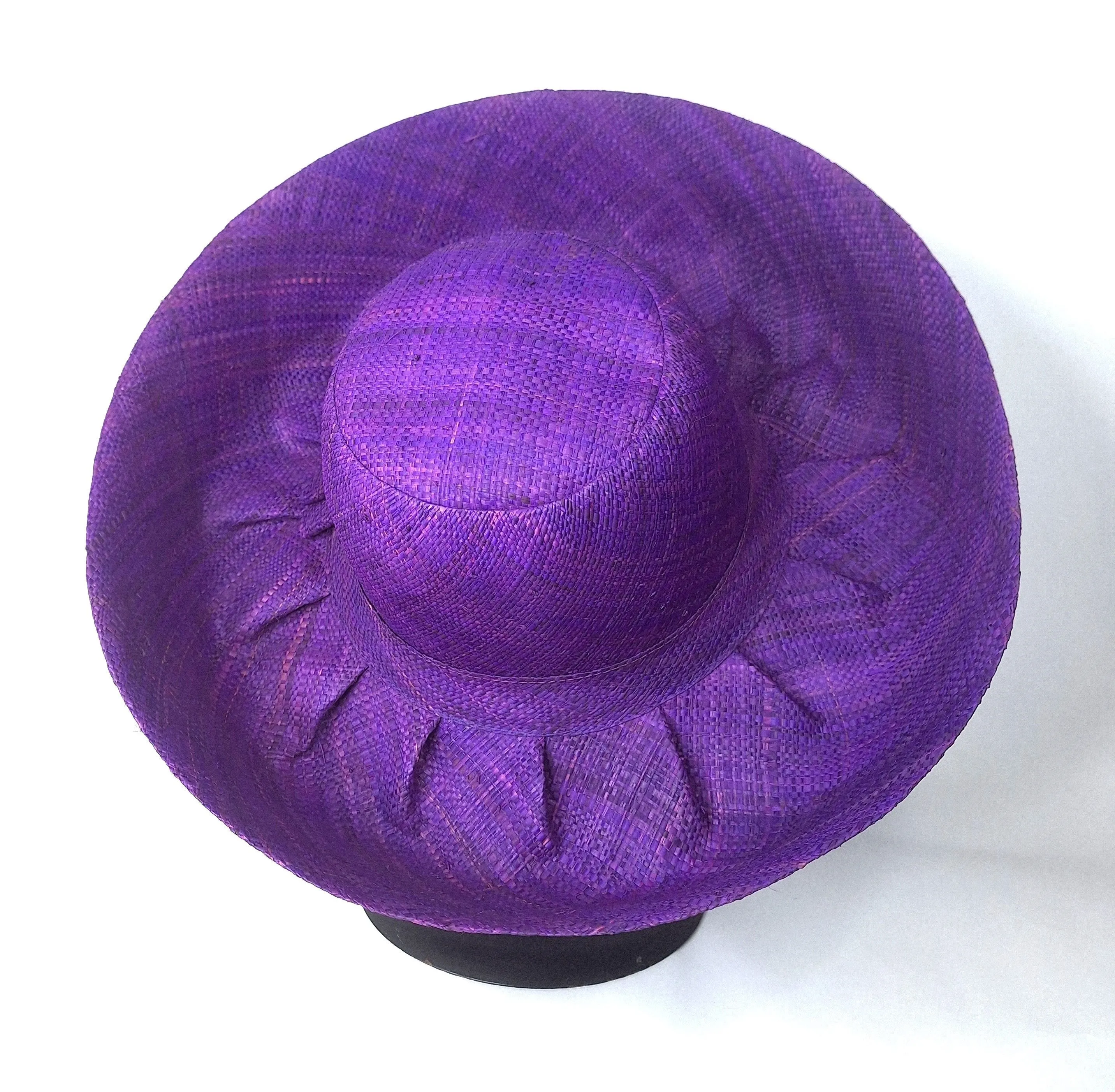 Raffia Curve Brim Hat in Purple Madagascan