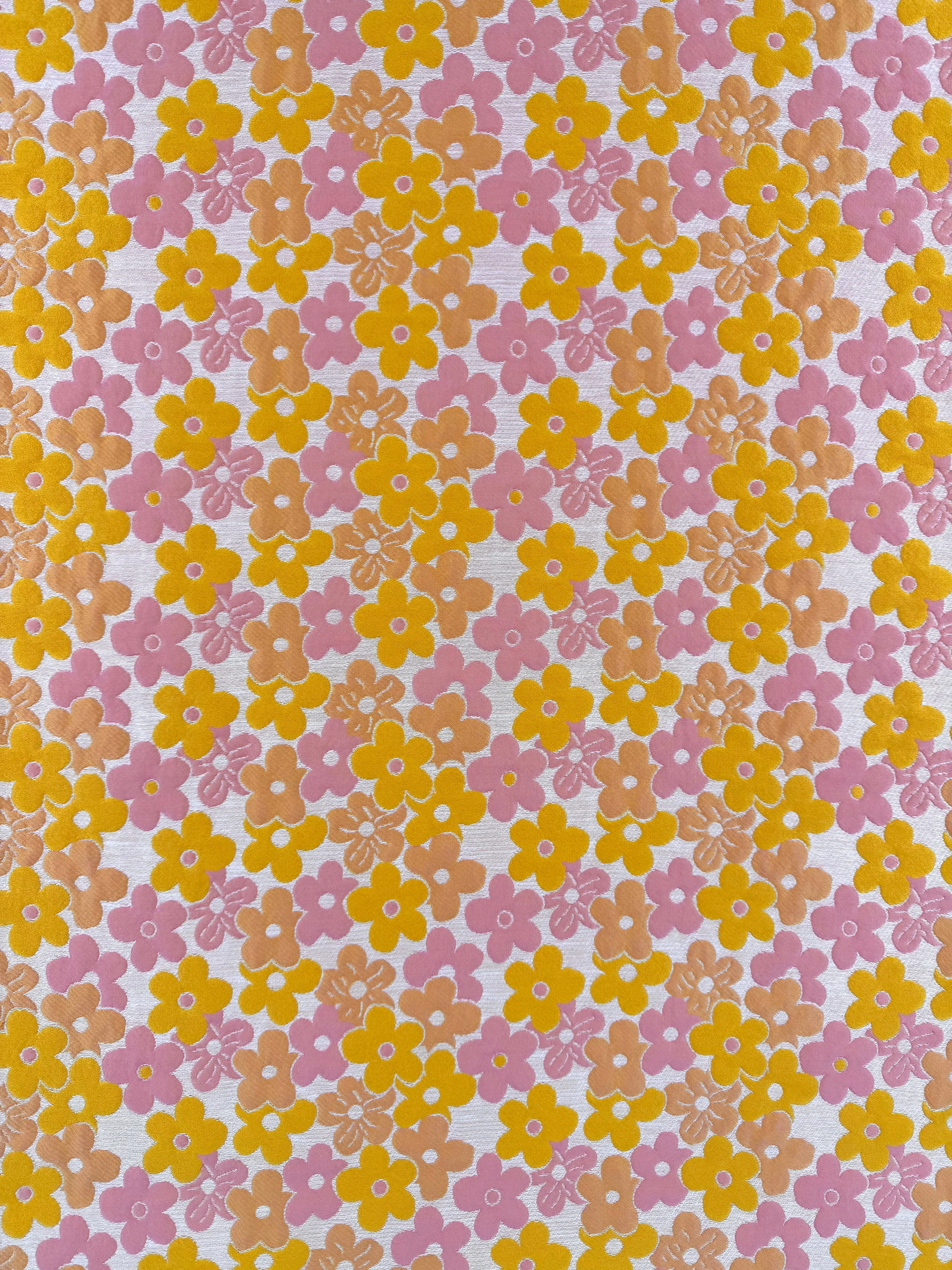 Retro Daisy Brocade