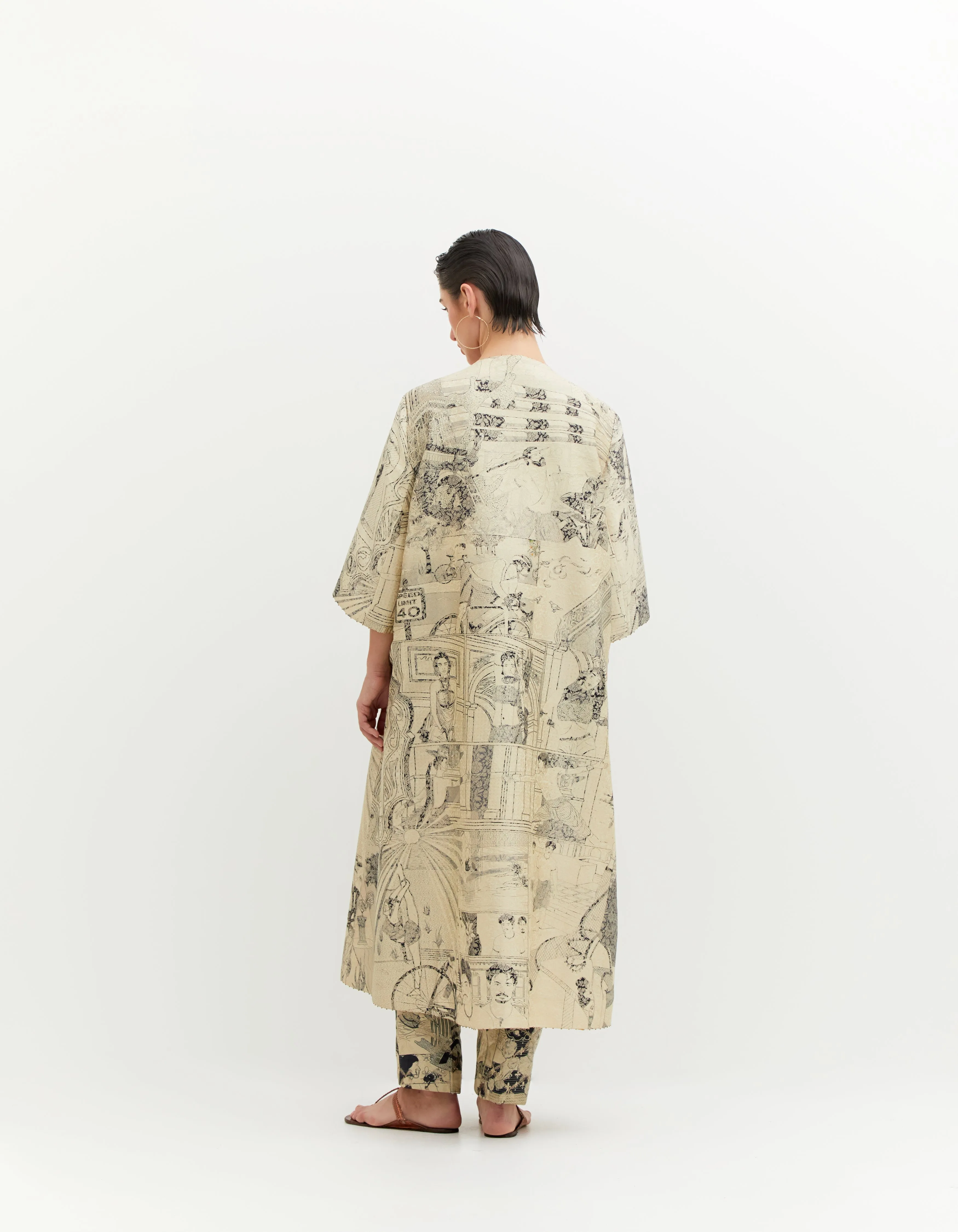 SD Leap Sherlock Coat Silk Brocade B/W