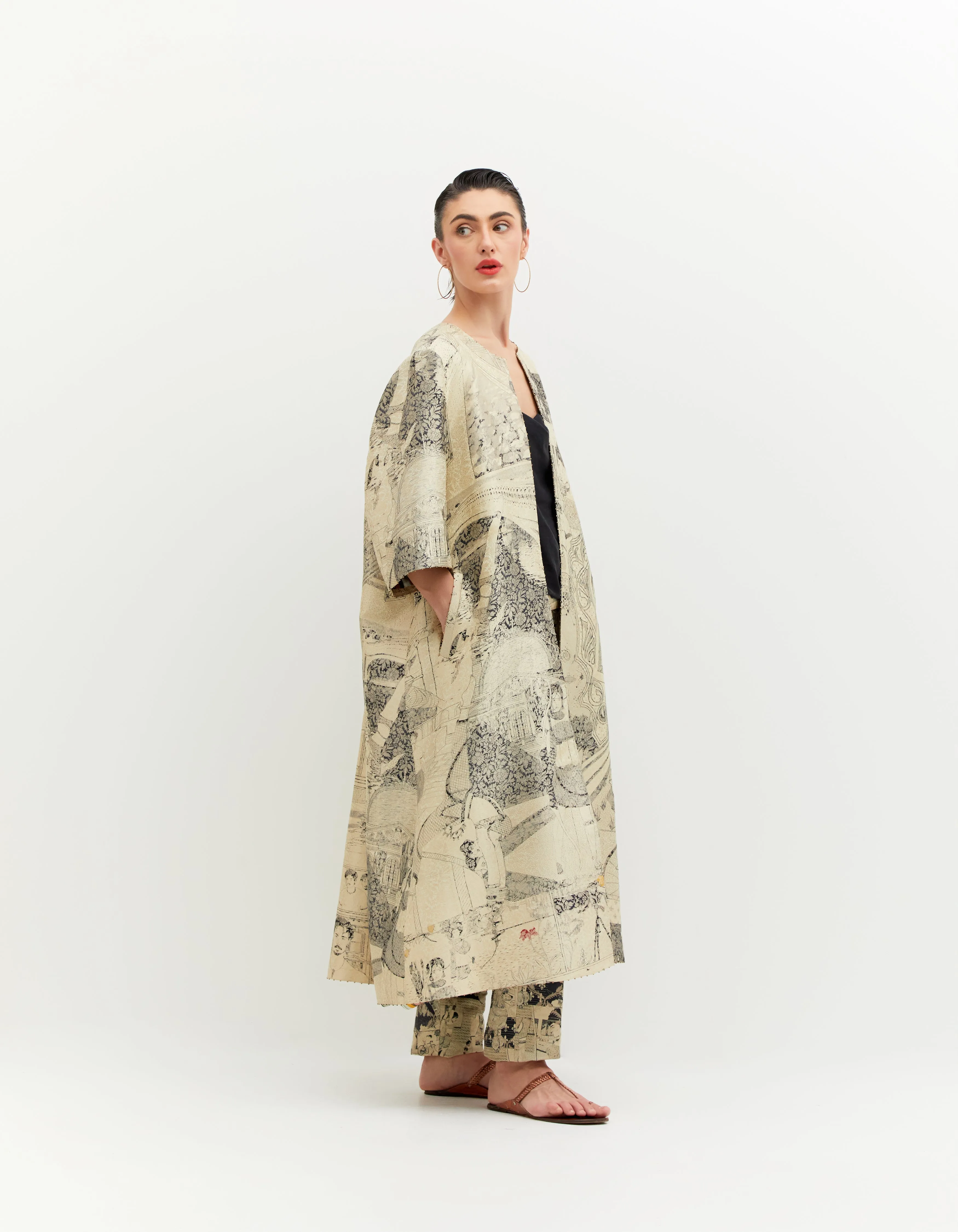 SD Leap Sherlock Coat Silk Brocade B/W