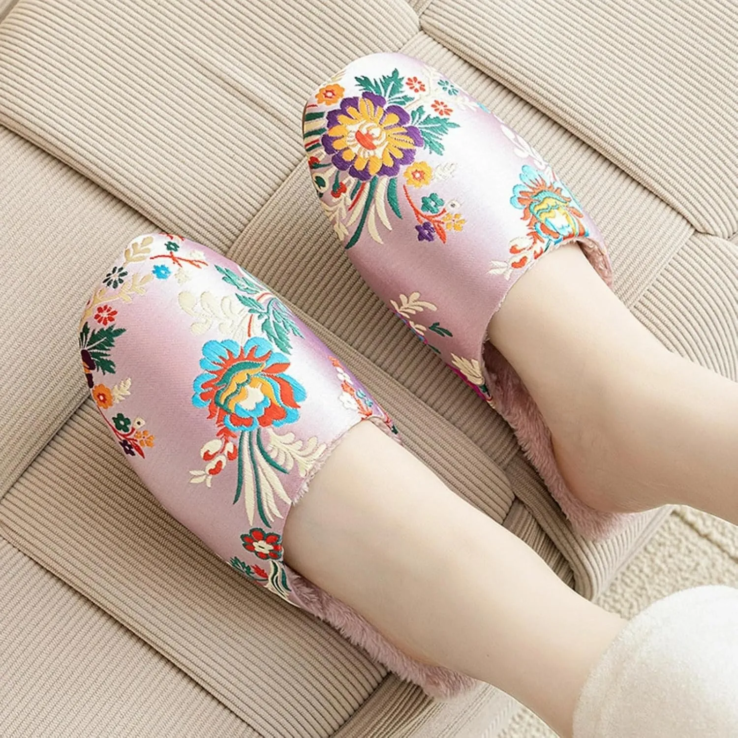 Silk Embroidered Slippers Women Retro Brocade Upper Mesh and Fuzzy Lining Anti-Slip Soles Indoor Slippers