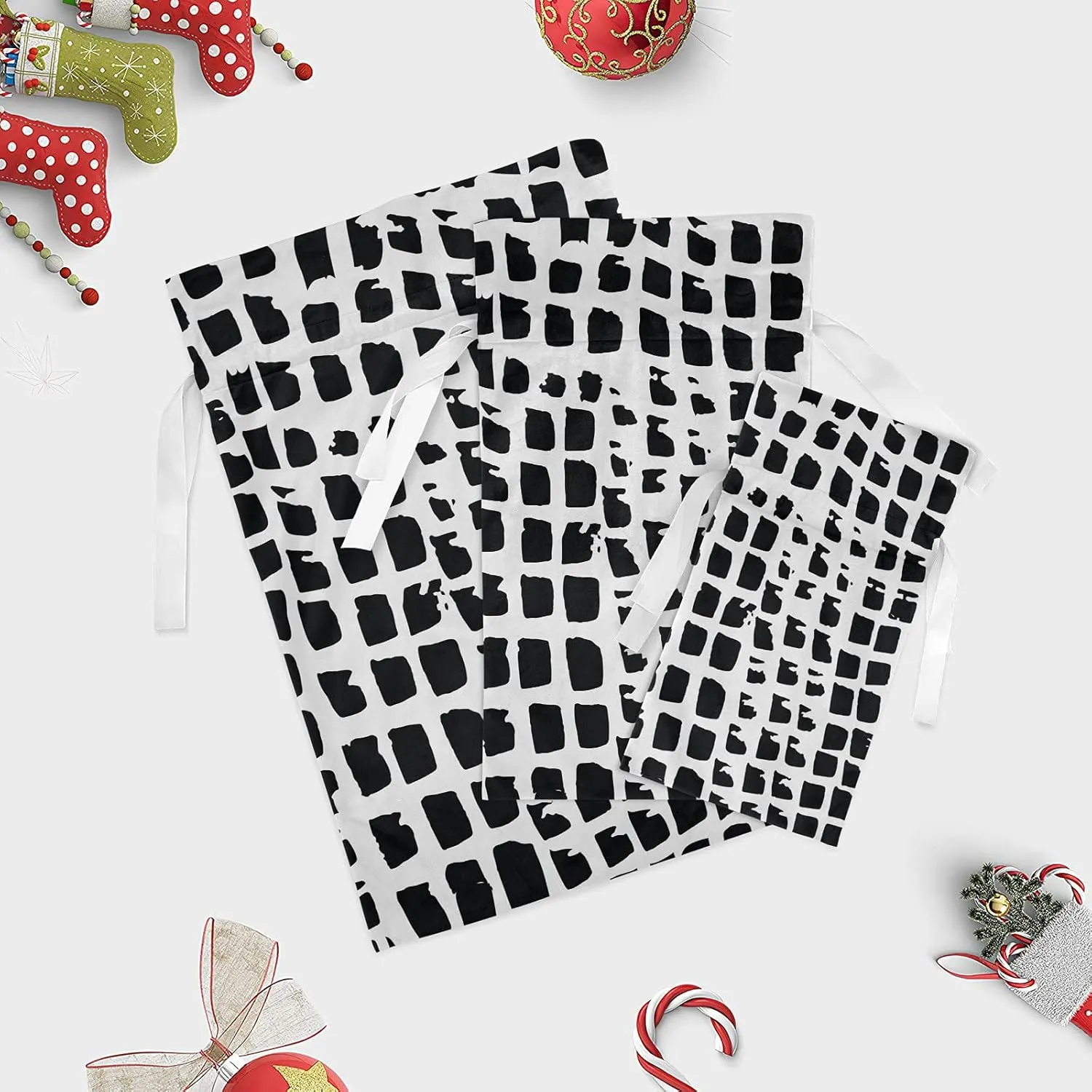 Squares Lizard Skin 3 Pack Christmas Gift Bags, Drawstring Xmas Bag, Gift Wrapper Bag for Holiday and Parties