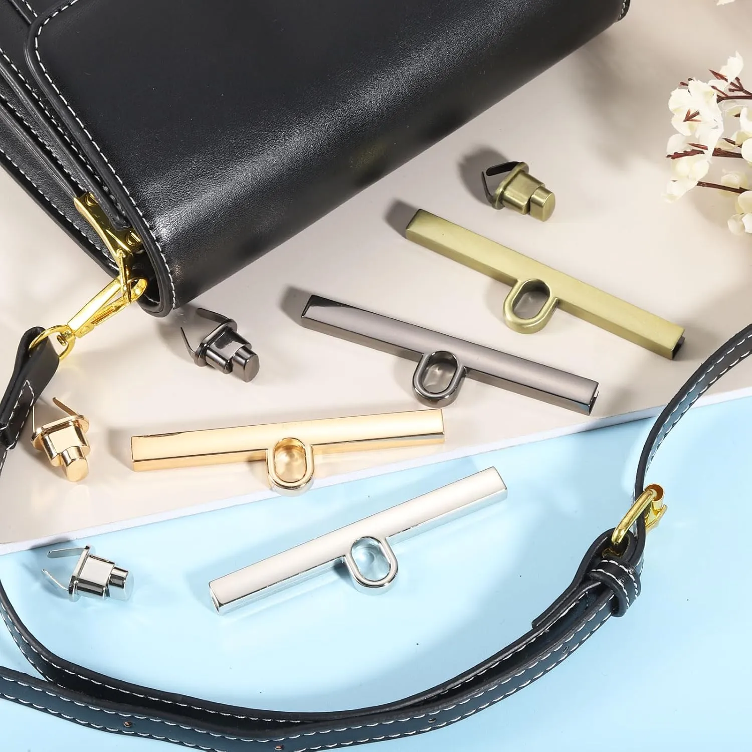 uxcell 2Pcs Twist Turn Lock Clasp, 3.74" x 0.39" Closures Lock Fasteners for Purse Aluminum Alloy Strip Bag Closure Clip Hardware Accessories for DIY Handbag Craft, Light Gold
