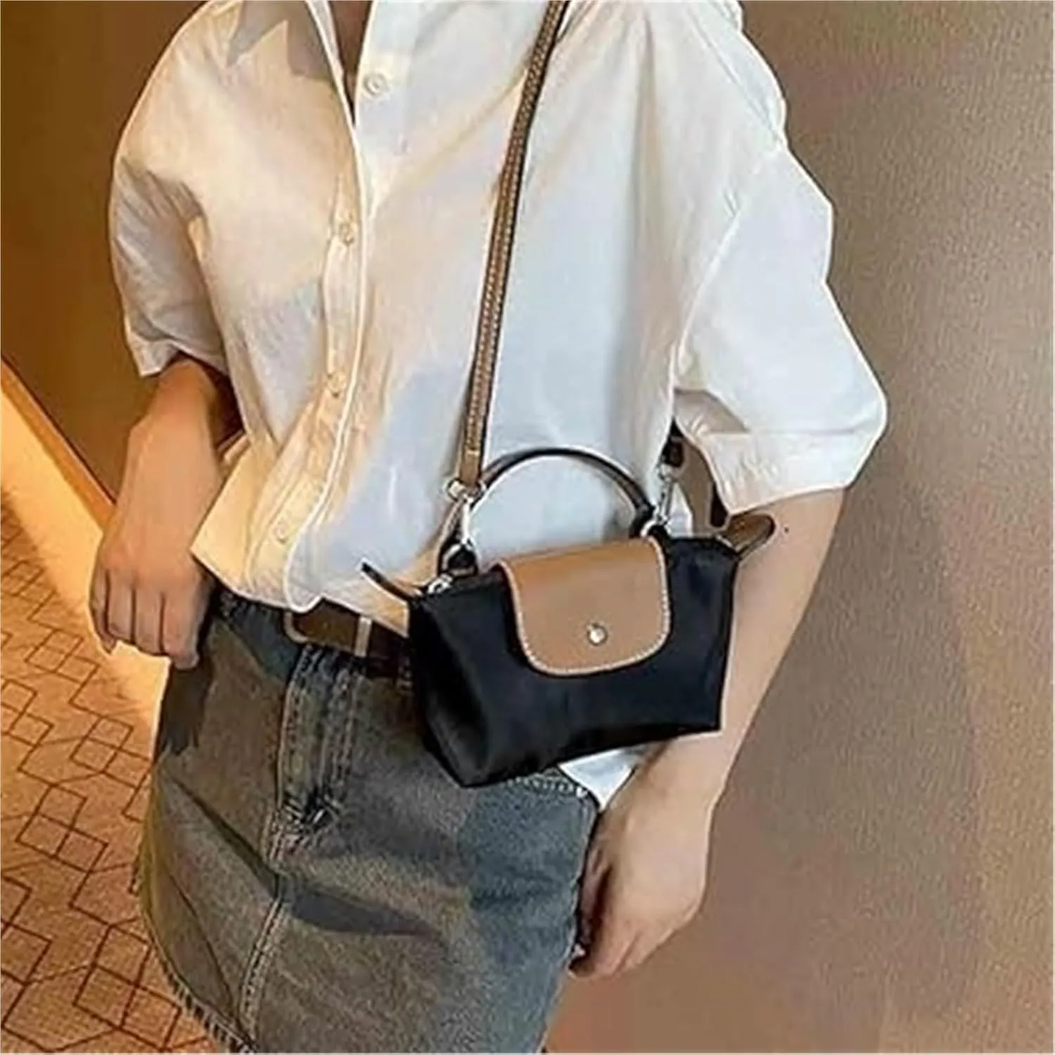 Valenciavo Mini Bag Crossbody, Élan Mini Bag-Strap Included