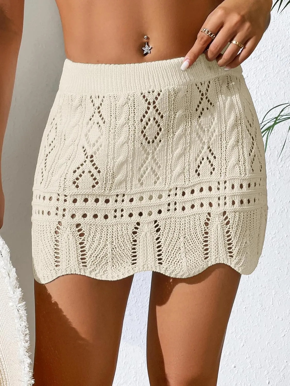 Verdusa Women's Hollow Out Knit Scalloped Elastic Waist Swimsuit Beach Cover Up Mini Skirt