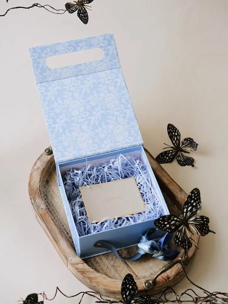 Vintage Floral Lace Bridal Party Gift Box