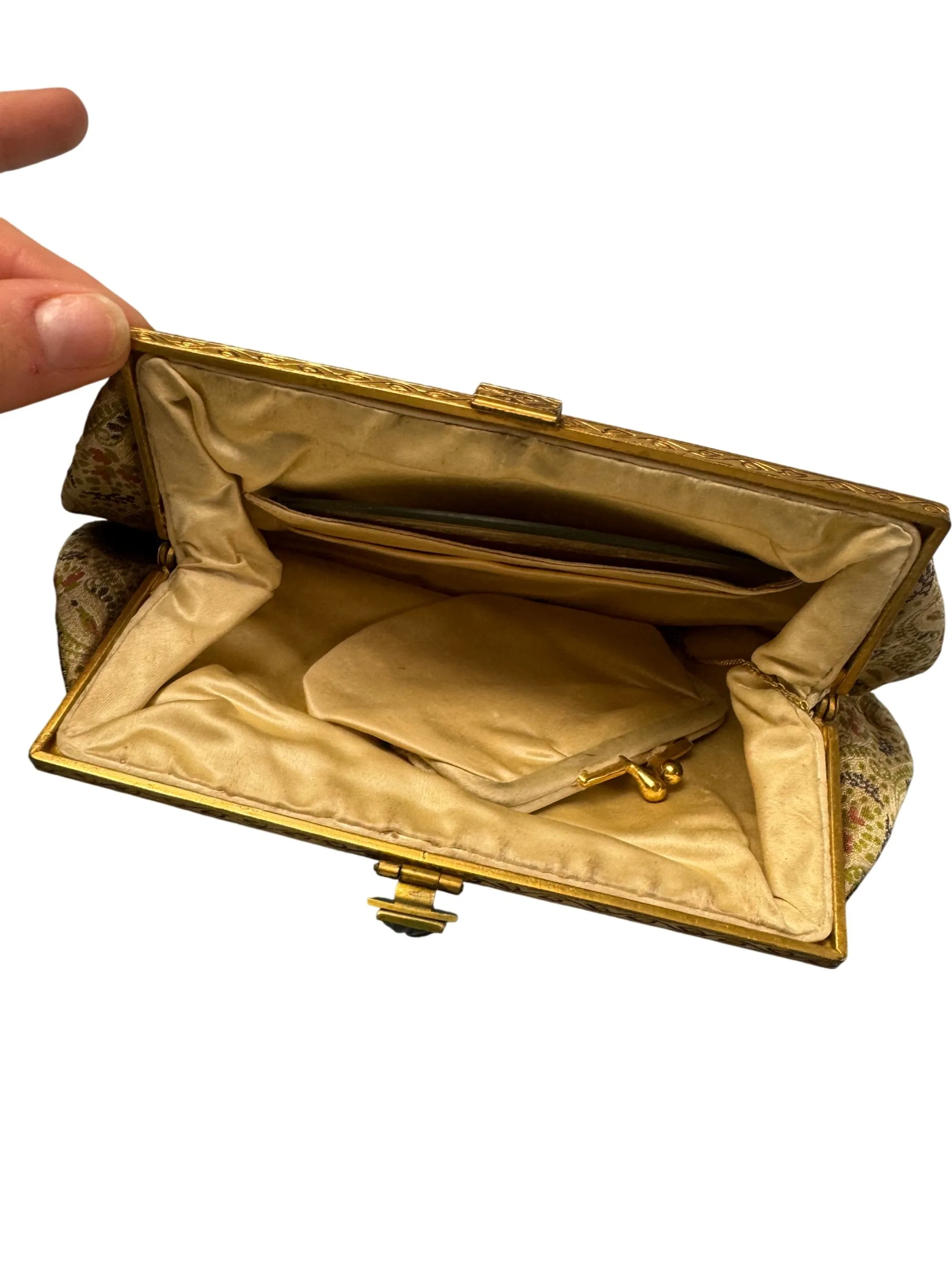 Vintage Floral Pattern Clutch Bag