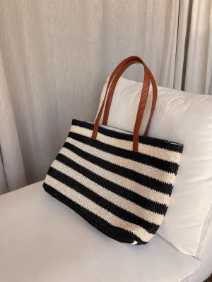 Wanna Be Tote Bag -Black Sand