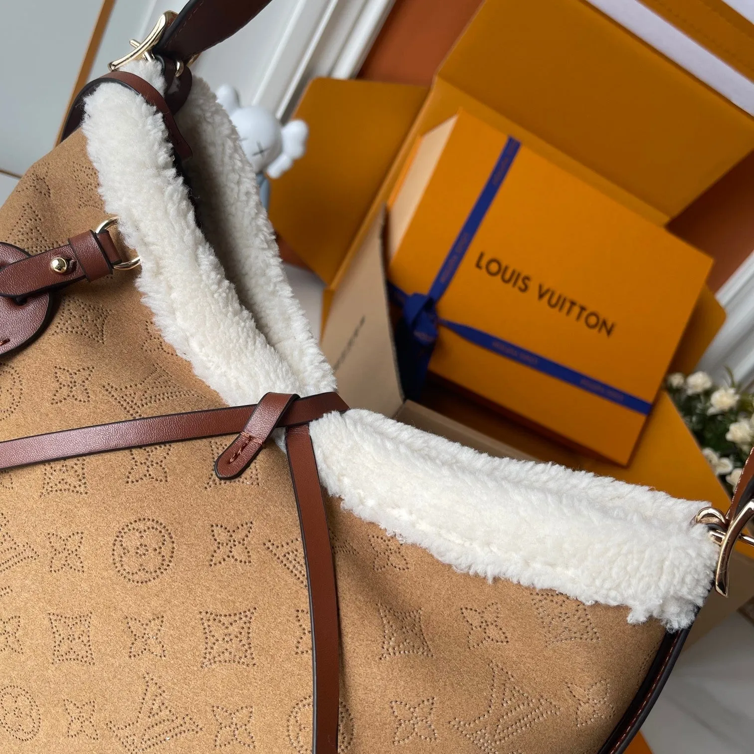 Winter New Arrivals - Cowhide Handbags