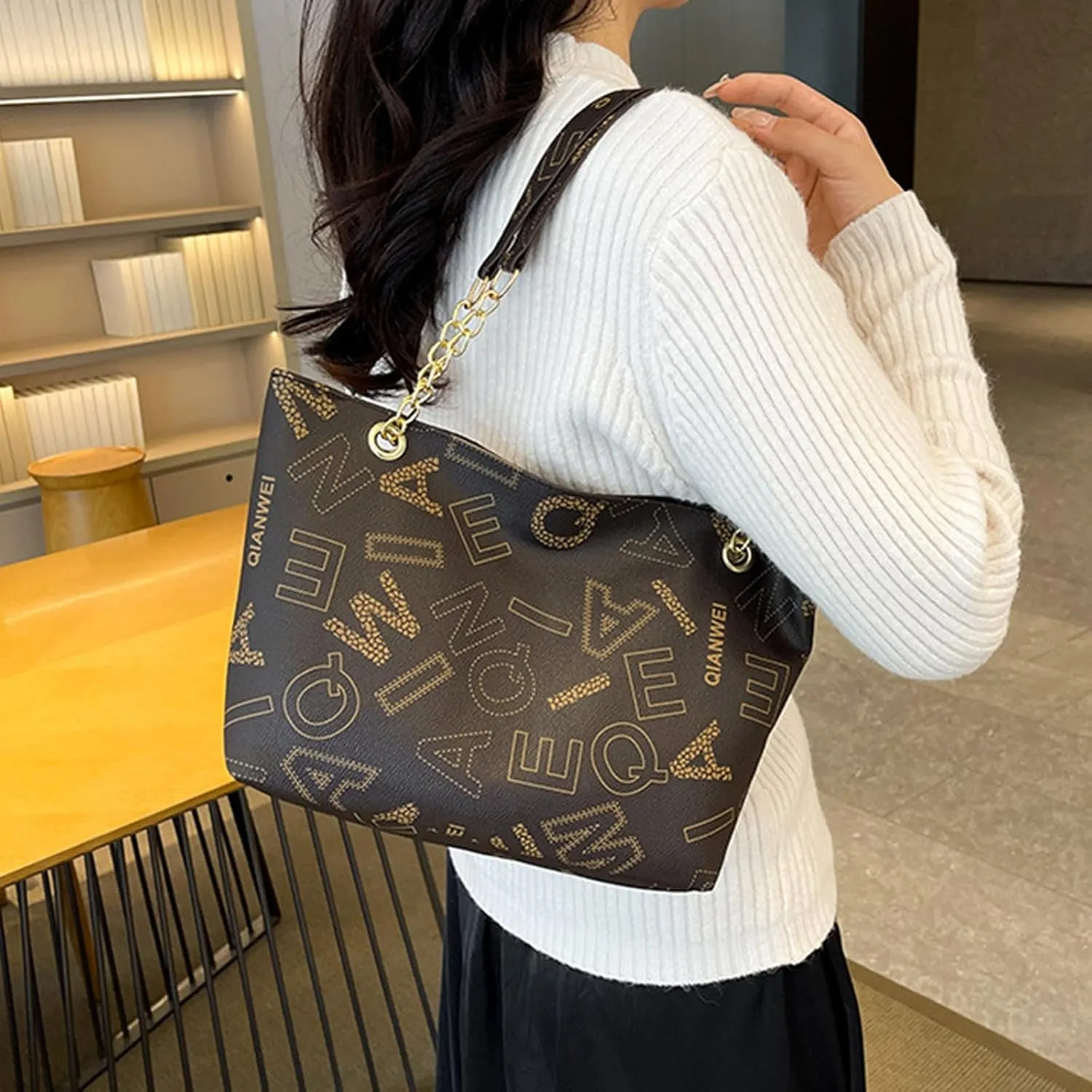 Women's Fall Winter Shoulder Bag PU Letter Print Large Capacity Waterproof High Load-bearing Durable Handbag