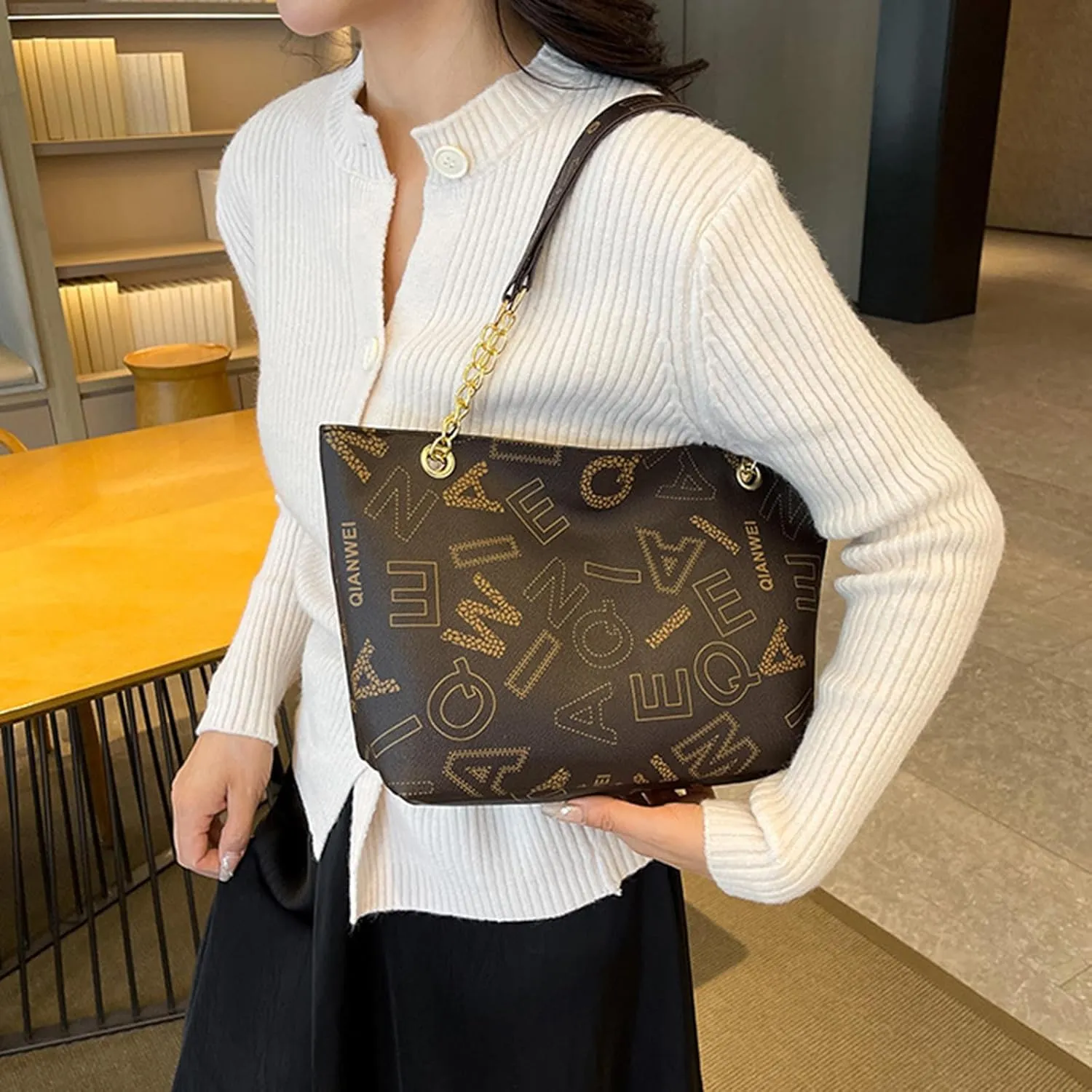 Women's Fall Winter Shoulder Bag PU Letter Print Large Capacity Waterproof High Load-bearing Durable Handbag